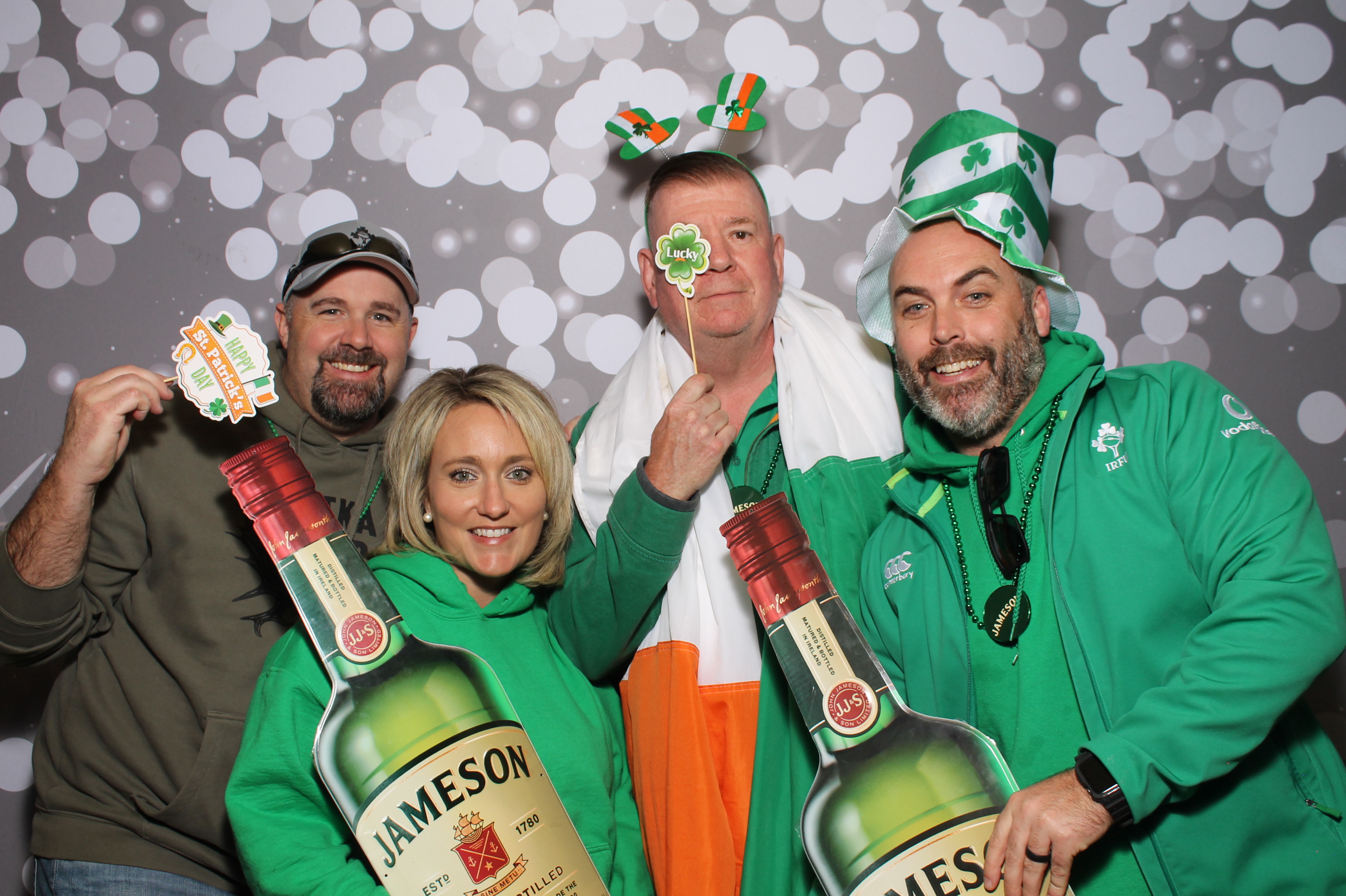 Molly Malone's St. Patricks | View more photos from the event at gallery.photoboothcincy.com/u/PhotoBoothCincy/Molly-Malones-St-Patricks
