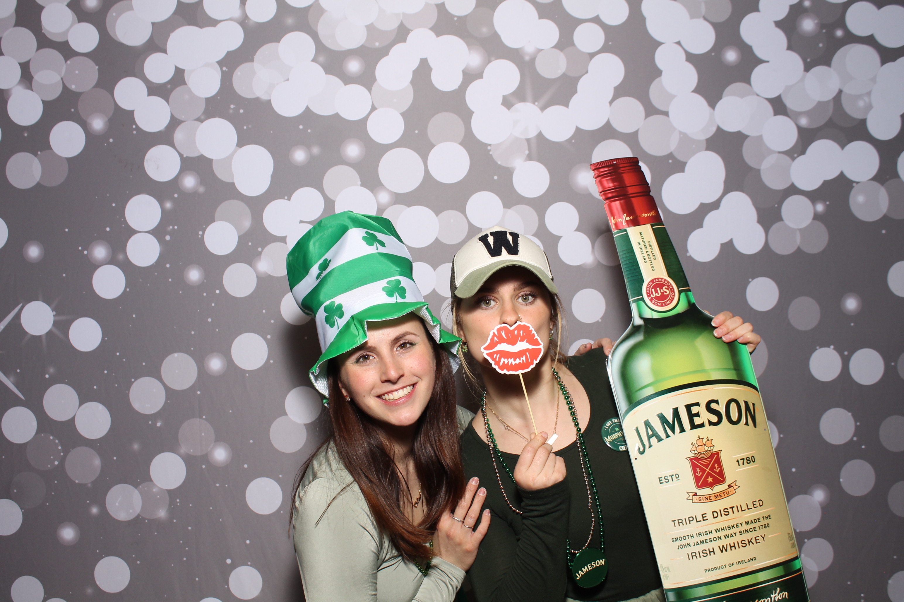 Molly Malone's St. Patricks | View more photos from the event at gallery.photoboothcincy.com/u/PhotoBoothCincy/Molly-Malones-St-Patricks