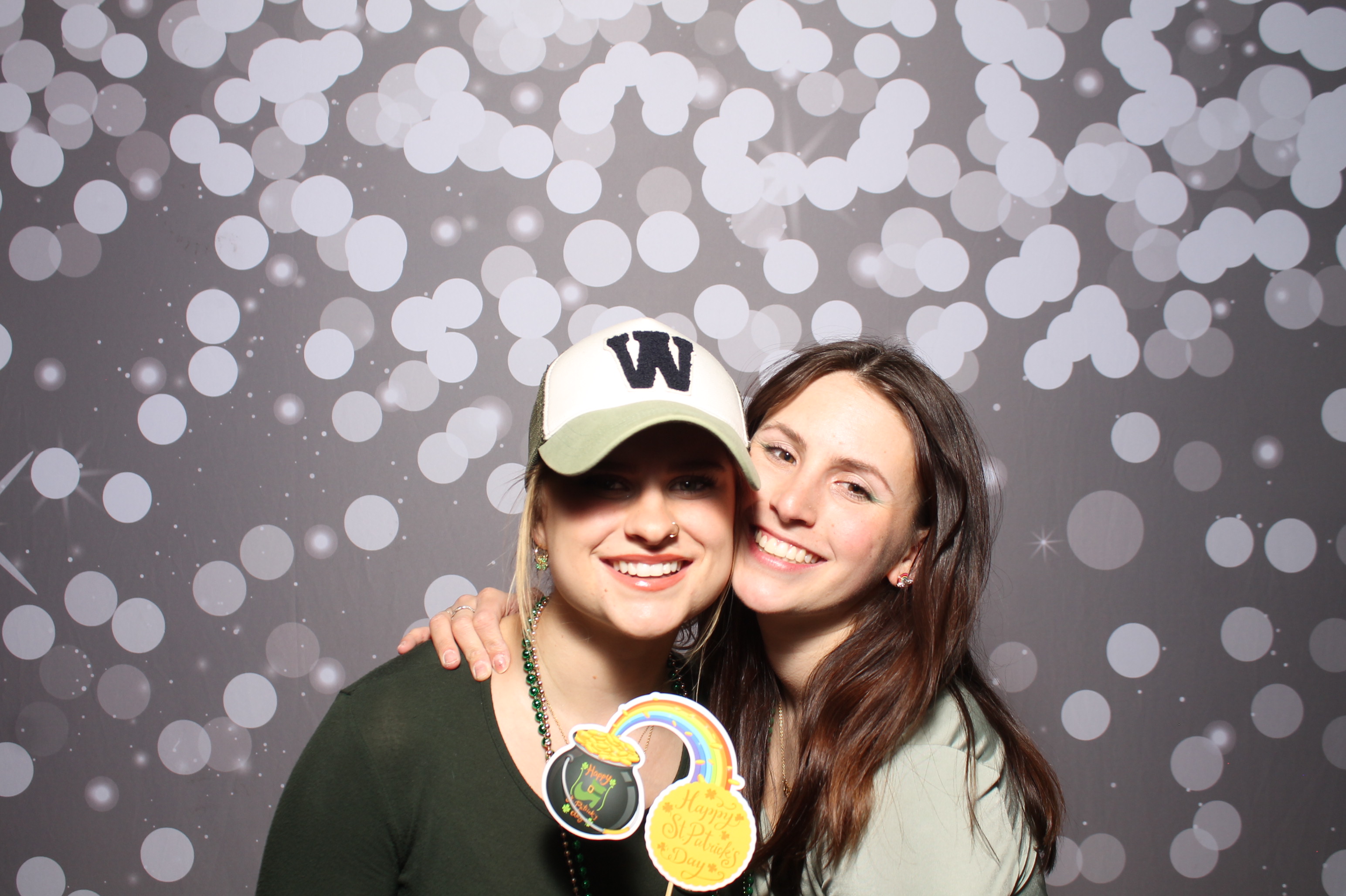Molly Malone's St. Patricks | View more photos from the event at gallery.photoboothcincy.com/u/PhotoBoothCincy/Molly-Malones-St-Patricks