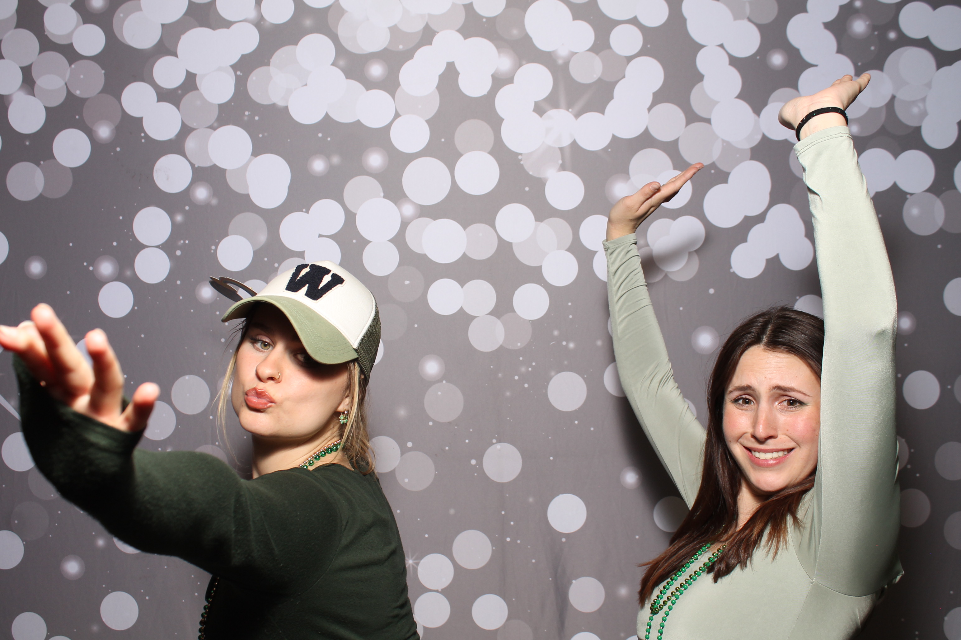 Molly Malone's St. Patricks | View more photos from the event at gallery.photoboothcincy.com/u/PhotoBoothCincy/Molly-Malones-St-Patricks