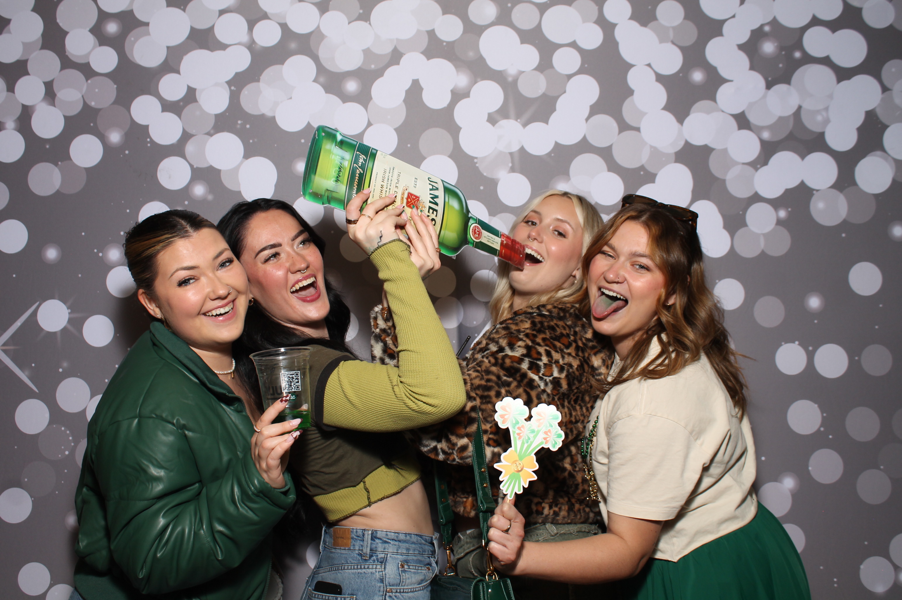 Molly Malone's St. Patricks | View more photos from the event at gallery.photoboothcincy.com/u/PhotoBoothCincy/Molly-Malones-St-Patricks