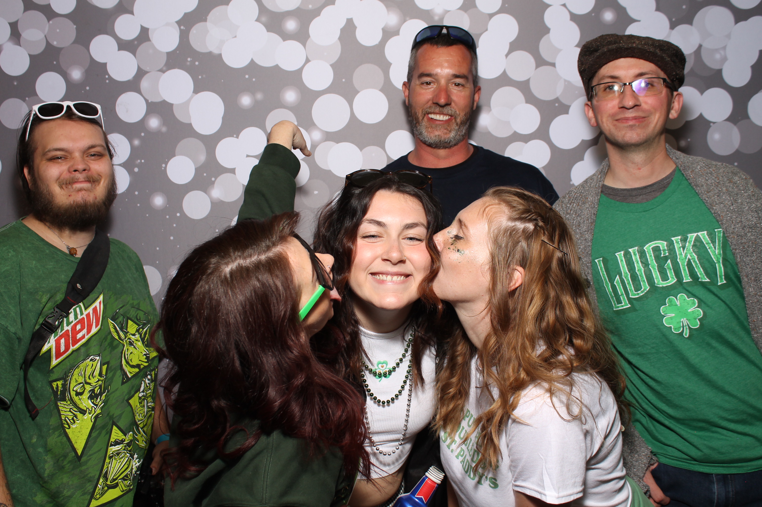 Molly Malone's St. Patricks | View more photos from the event at gallery.photoboothcincy.com/u/PhotoBoothCincy/Molly-Malones-St-Patricks