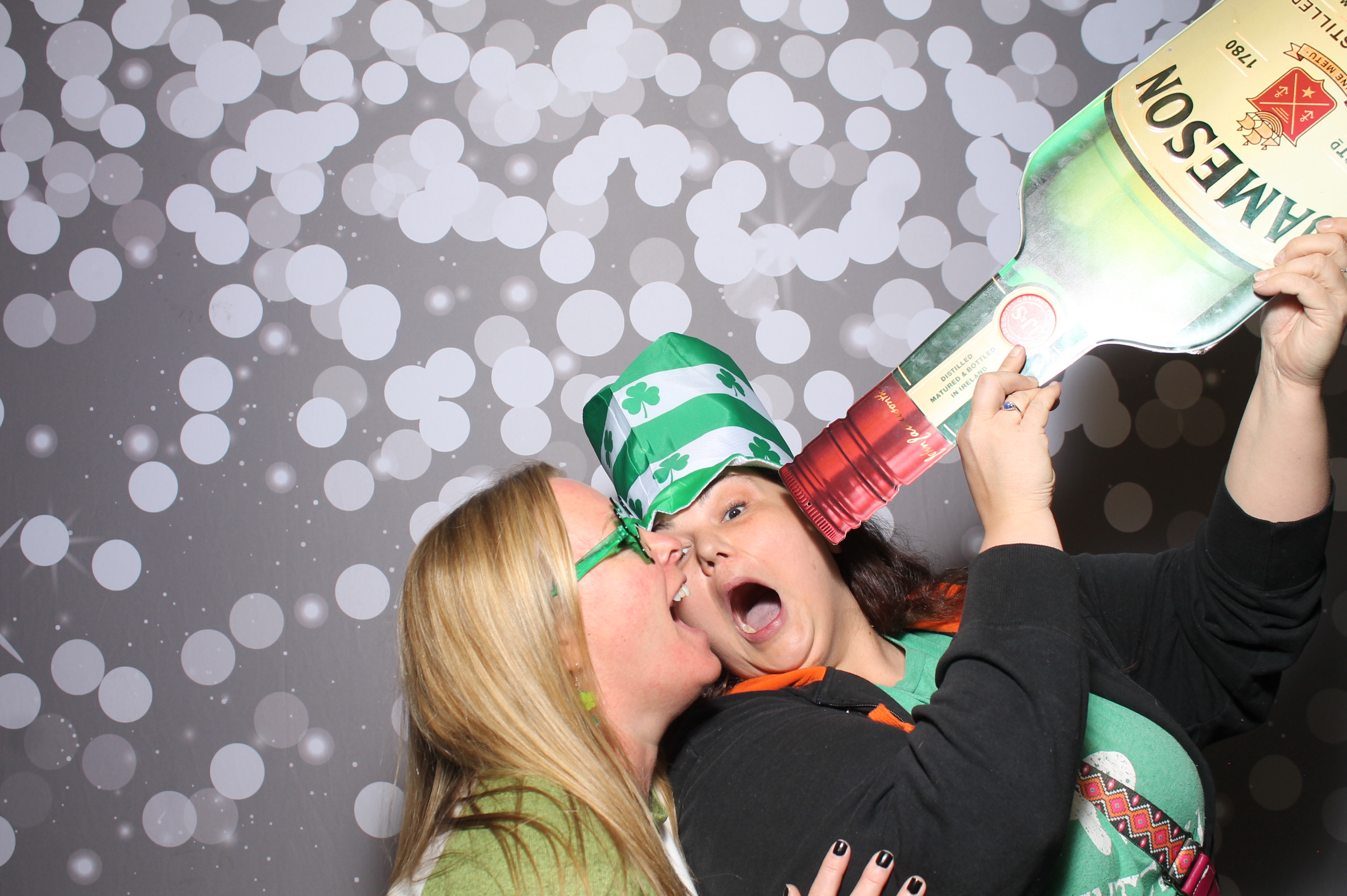 Molly Malone's St. Patricks | View more photos from the event at gallery.photoboothcincy.com/u/PhotoBoothCincy/Molly-Malones-St-Patricks