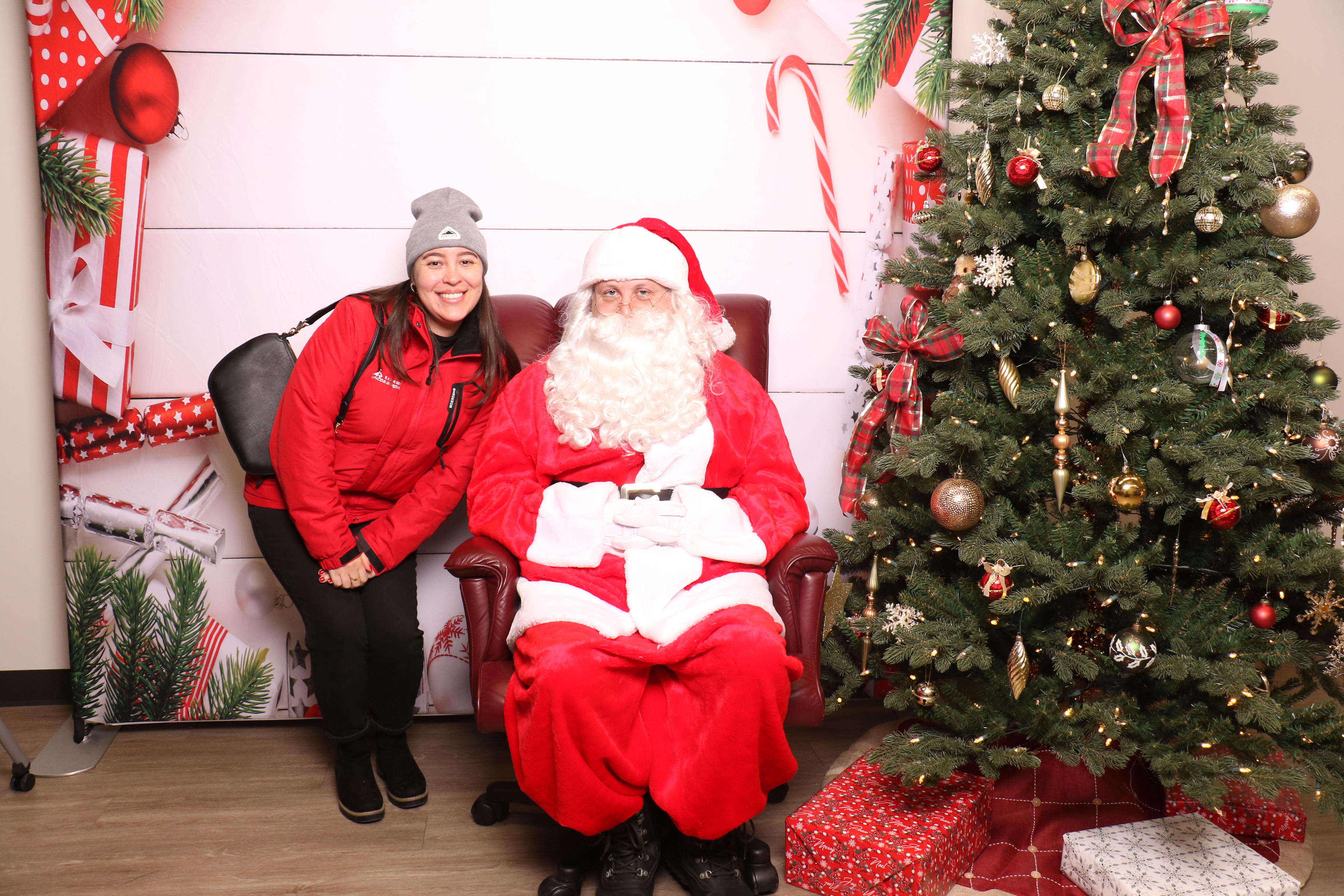 Monroe Tree Lighting | View more photos from the event at gallery.photoboothcincy.com/u/PhotoBoothCincy/Monroe-Tree-Lighting