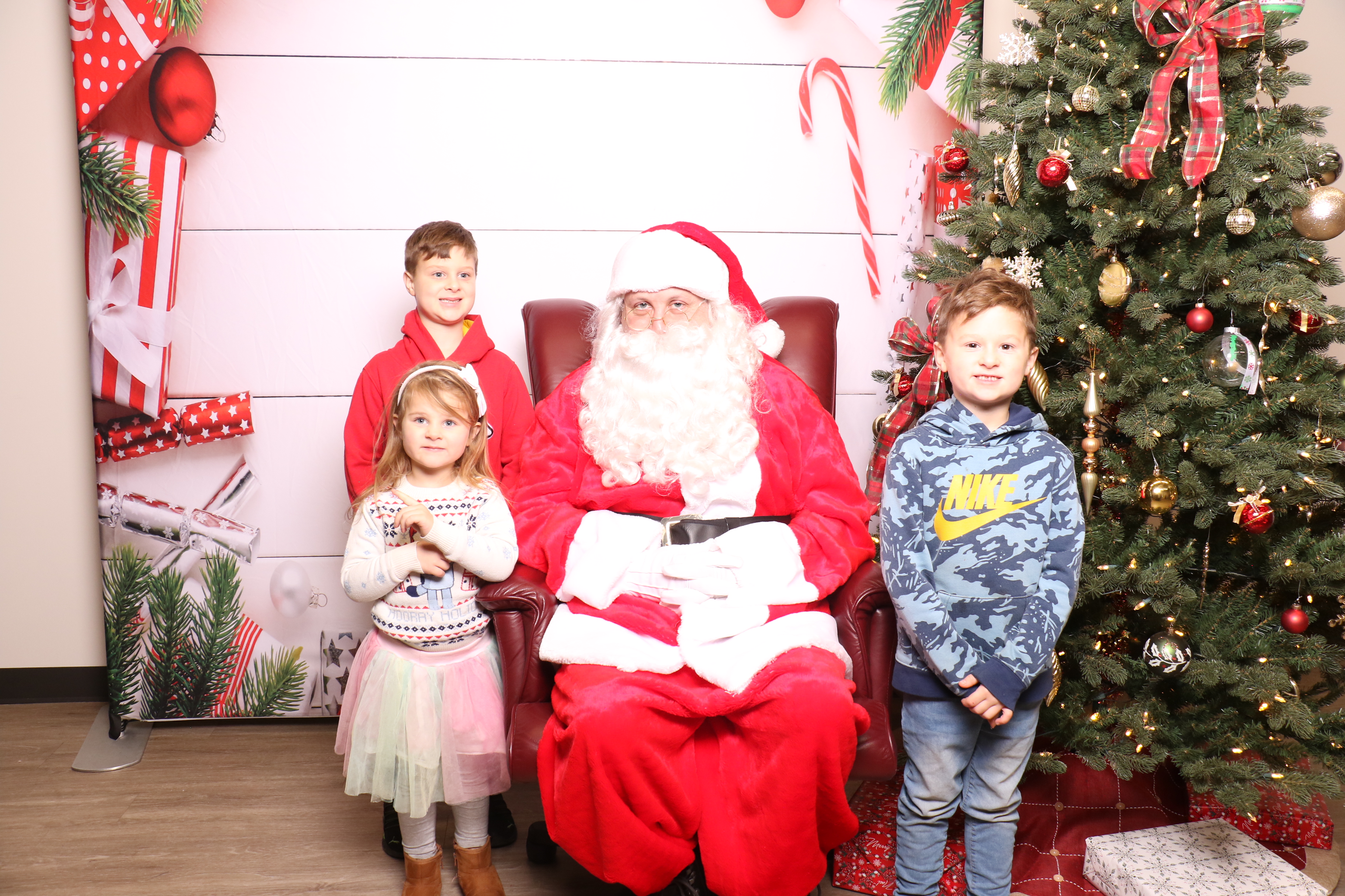 Monroe Tree Lighting | View more photos from the event at gallery.photoboothcincy.com/u/PhotoBoothCincy/Monroe-Tree-Lighting