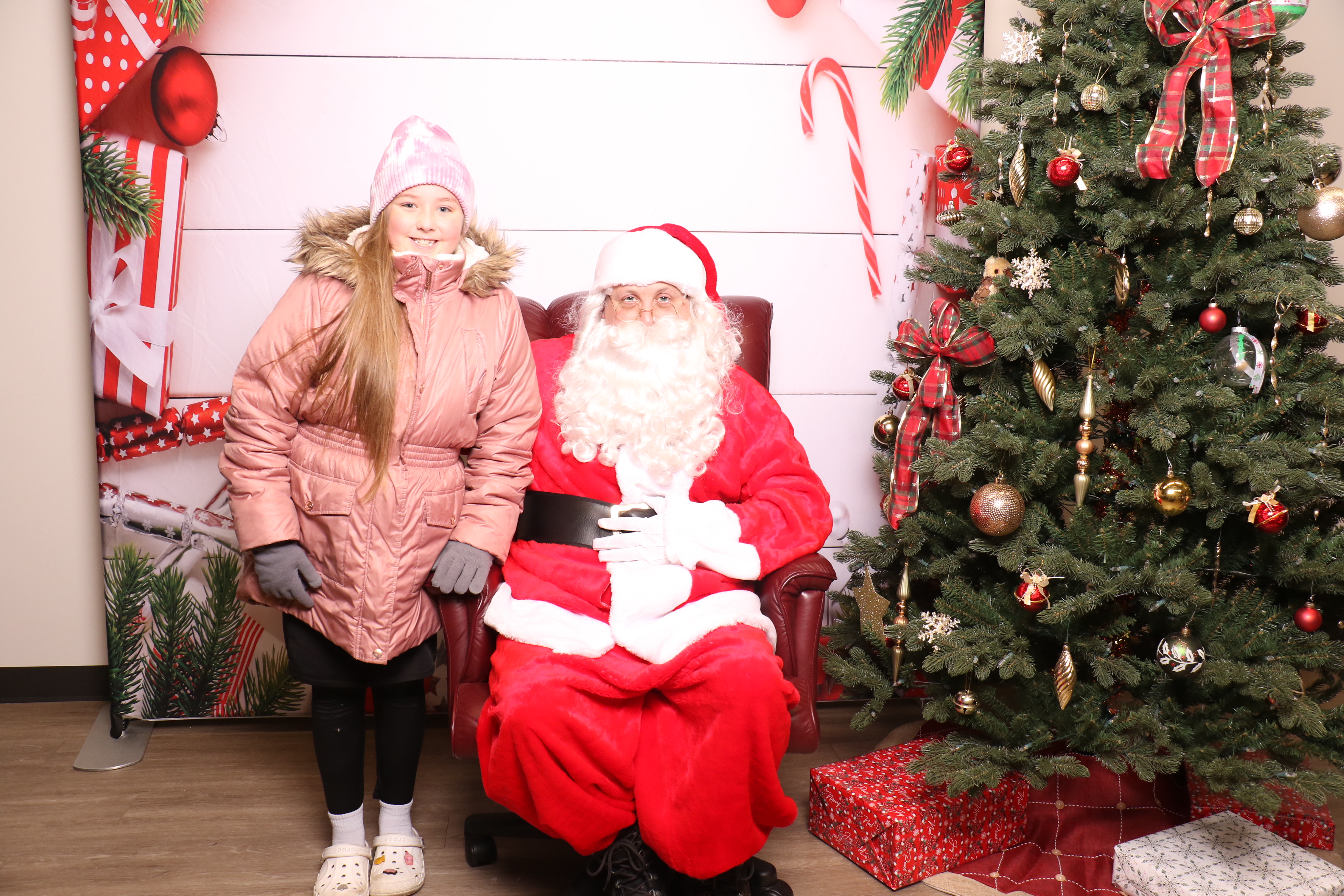 Monroe Tree Lighting | View more photos from the event at gallery.photoboothcincy.com/u/PhotoBoothCincy/Monroe-Tree-Lighting