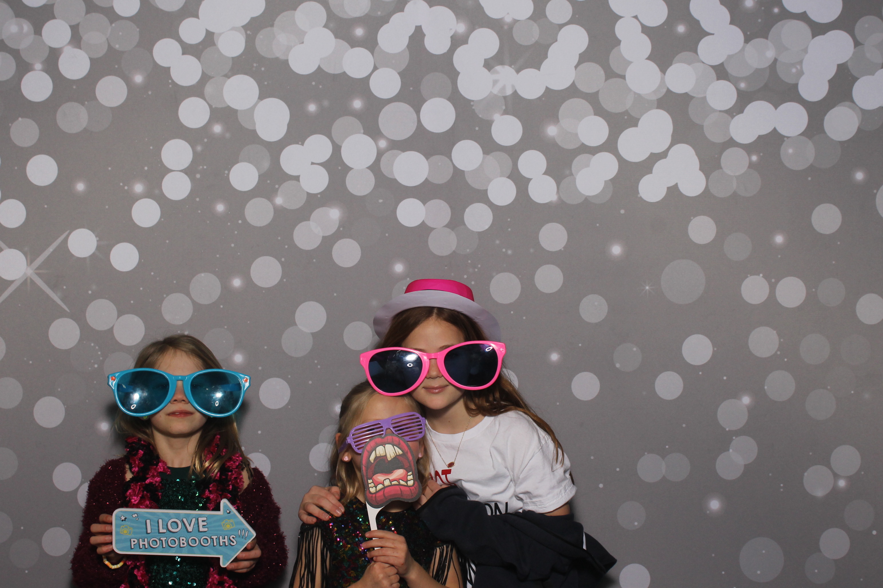 Mother Teresa Father Daughter Dance | View more photos from the event at gallery.photoboothcincy.com/u/PhotoBoothCincy/Mother-Teresa-Father-Daughter-Dance