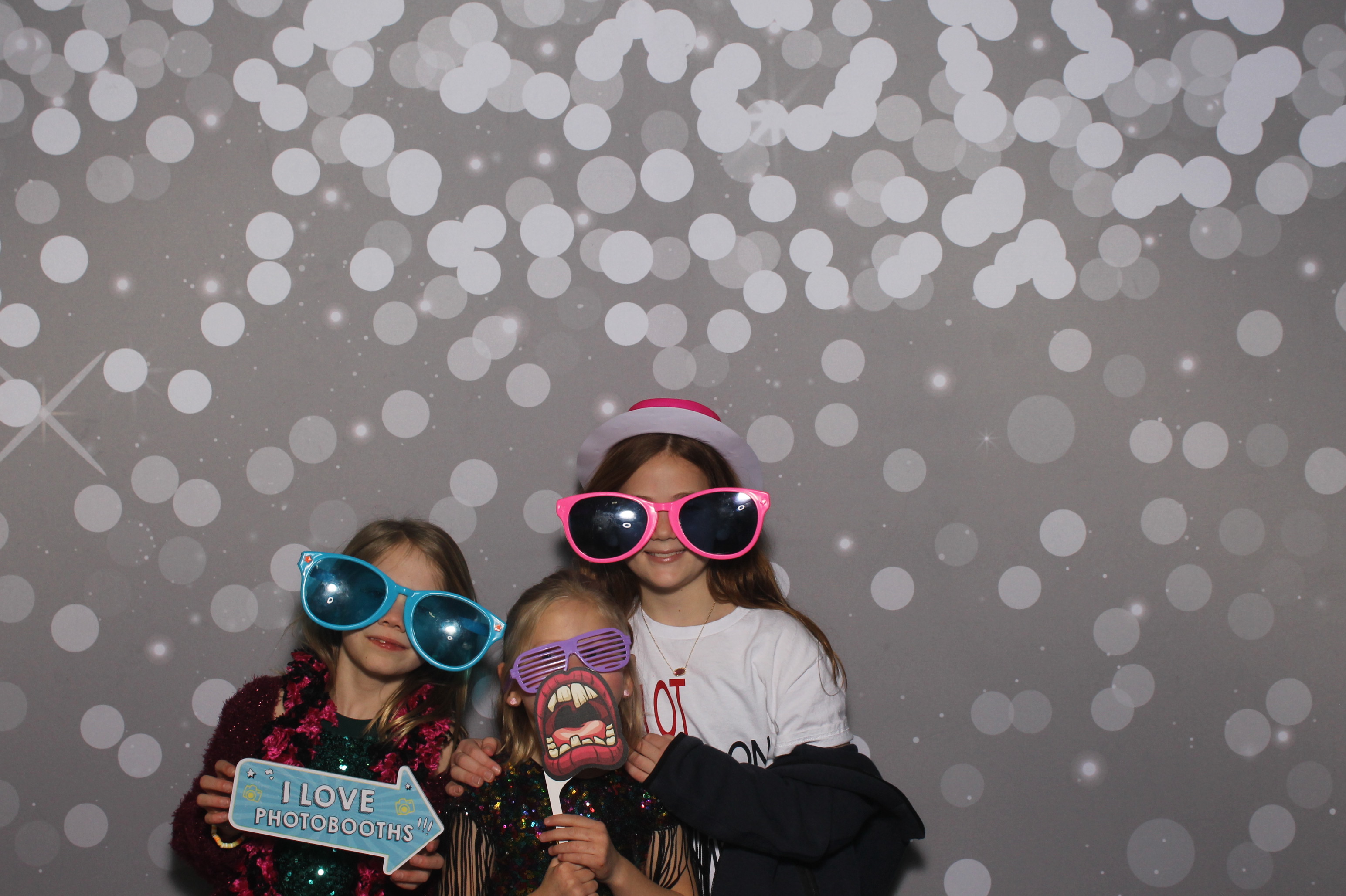 Mother Teresa Father Daughter Dance | View more photos from the event at gallery.photoboothcincy.com/u/PhotoBoothCincy/Mother-Teresa-Father-Daughter-Dance