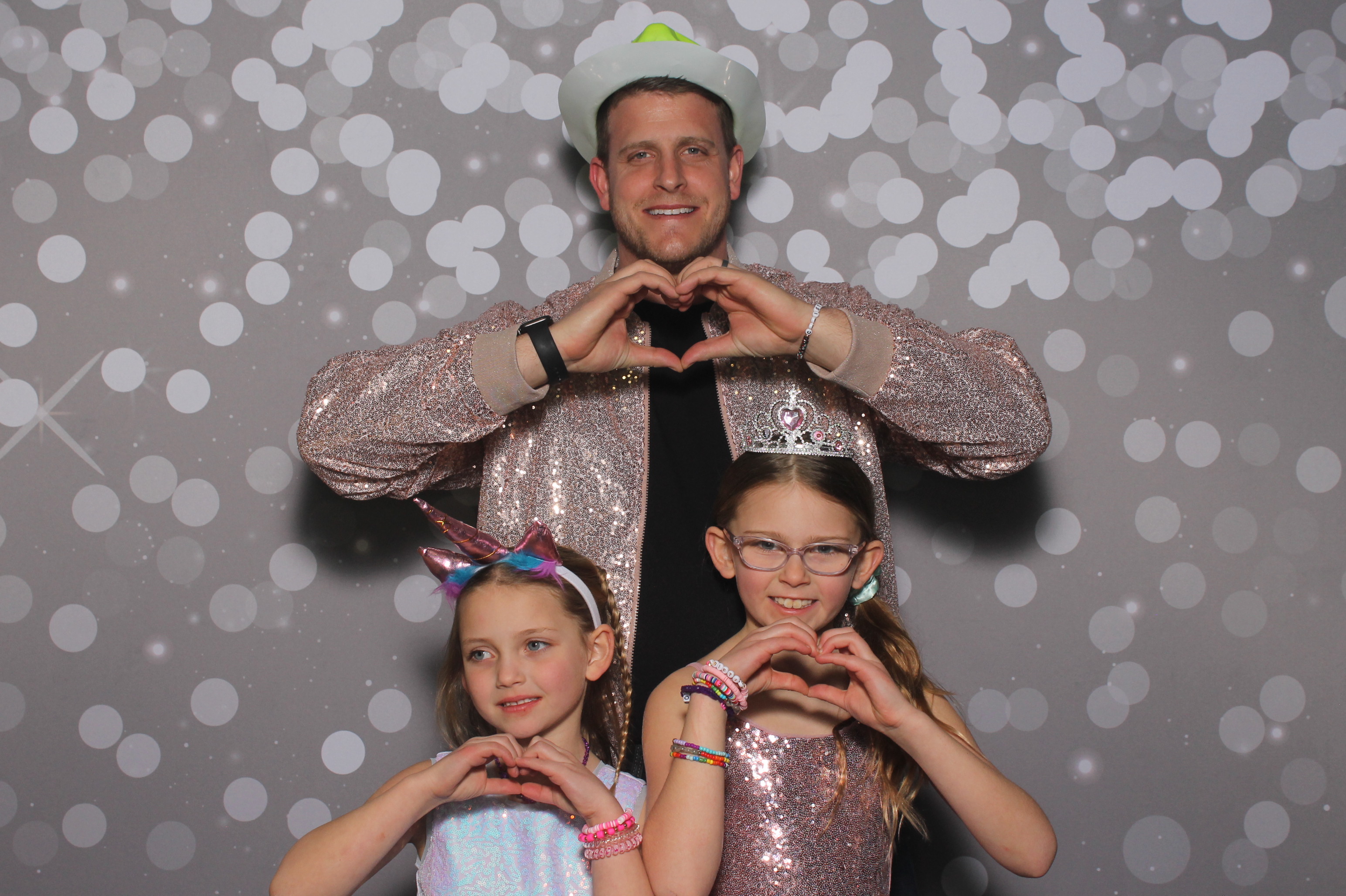 Mother Teresa Father Daughter Dance | View more photos from the event at gallery.photoboothcincy.com/u/PhotoBoothCincy/Mother-Teresa-Father-Daughter-Dance