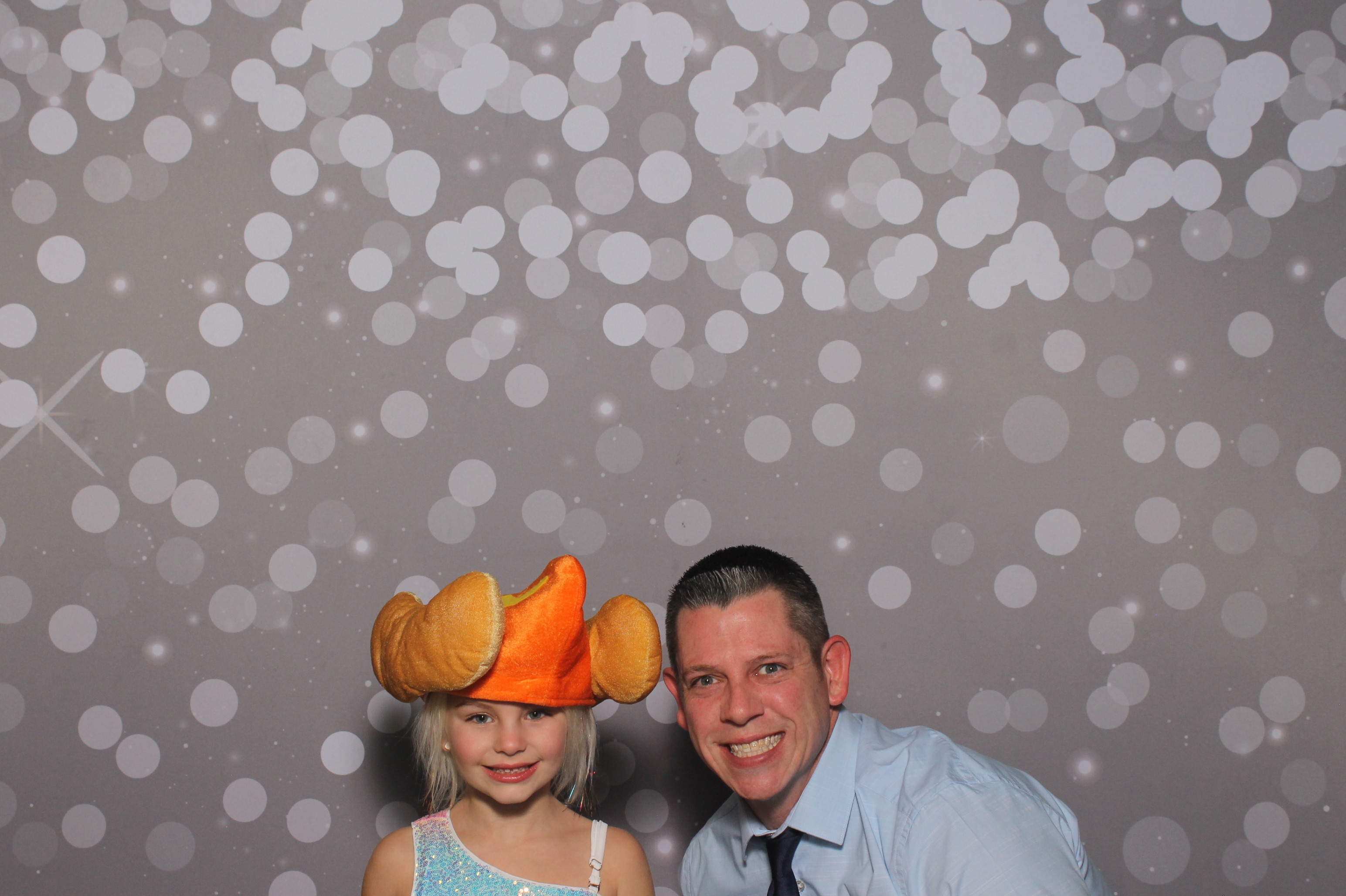 Mother Teresa Father Daughter Dance | View more photos from the event at gallery.photoboothcincy.com/u/PhotoBoothCincy/Mother-Teresa-Father-Daughter-Dance