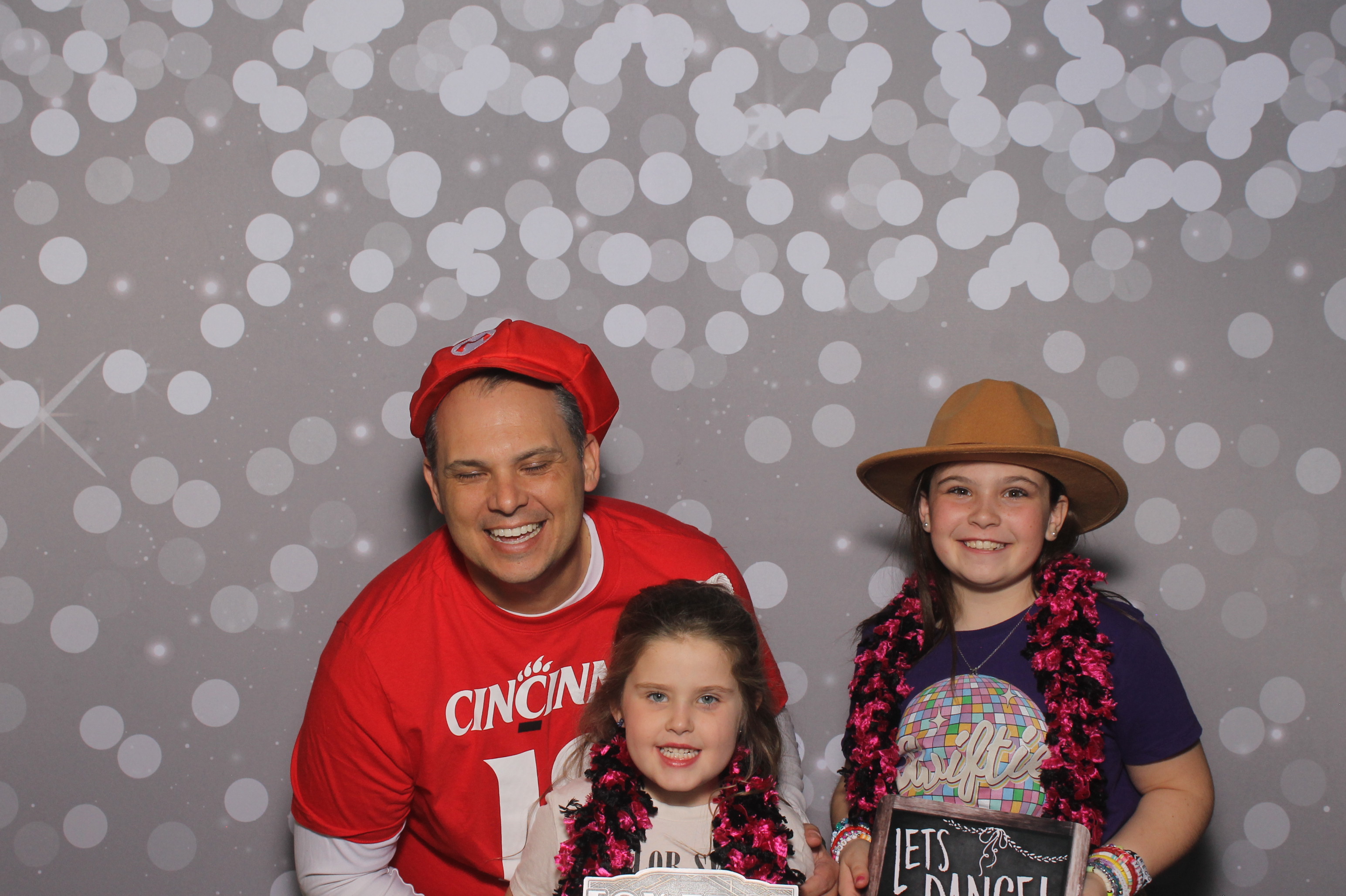 Mother Teresa Father Daughter Dance | View more photos from the event at gallery.photoboothcincy.com/u/PhotoBoothCincy/Mother-Teresa-Father-Daughter-Dance