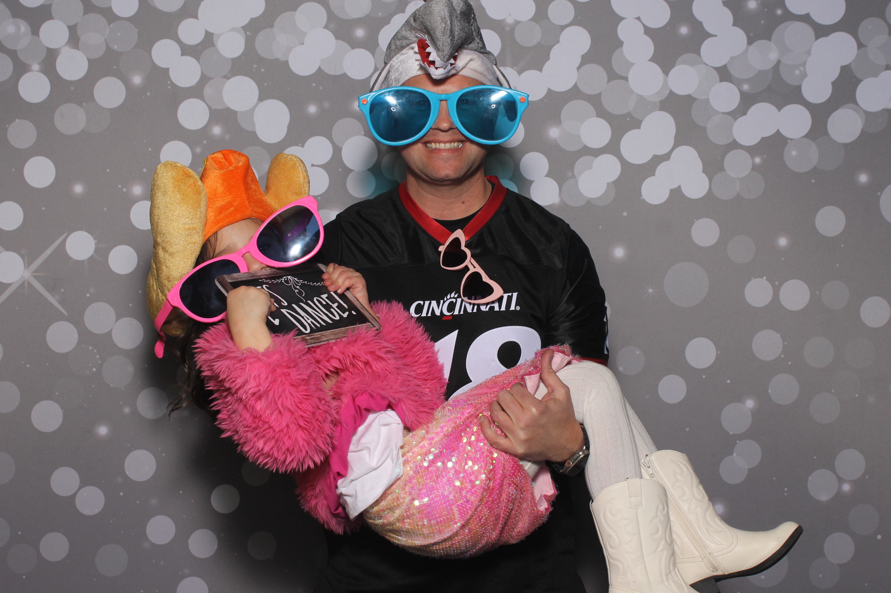 Mother Teresa Father Daughter Dance | View more photos from the event at gallery.photoboothcincy.com/u/PhotoBoothCincy/Mother-Teresa-Father-Daughter-Dance