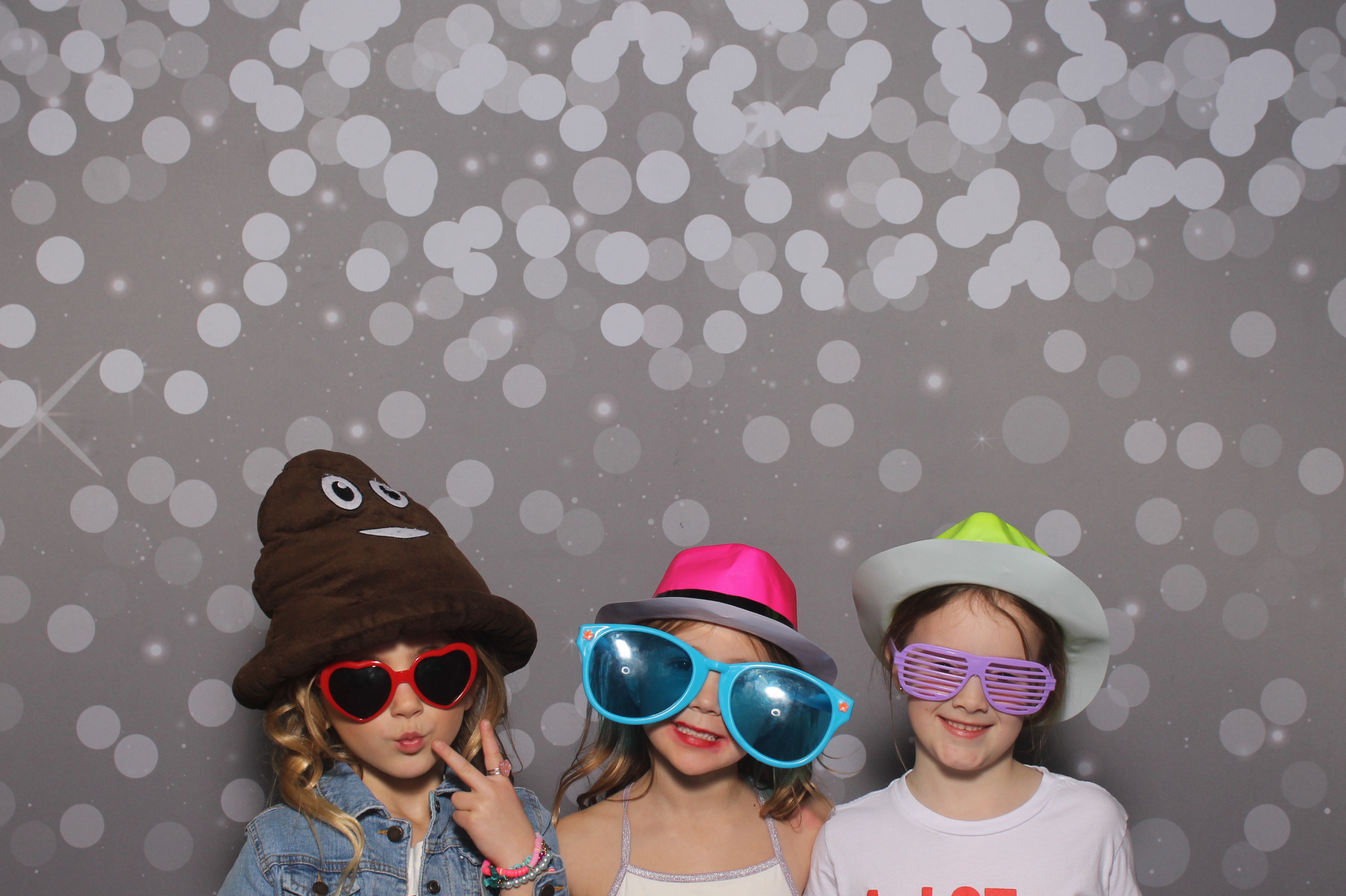 Mother Teresa Father Daughter Dance | View more photos from the event at gallery.photoboothcincy.com/u/PhotoBoothCincy/Mother-Teresa-Father-Daughter-Dance