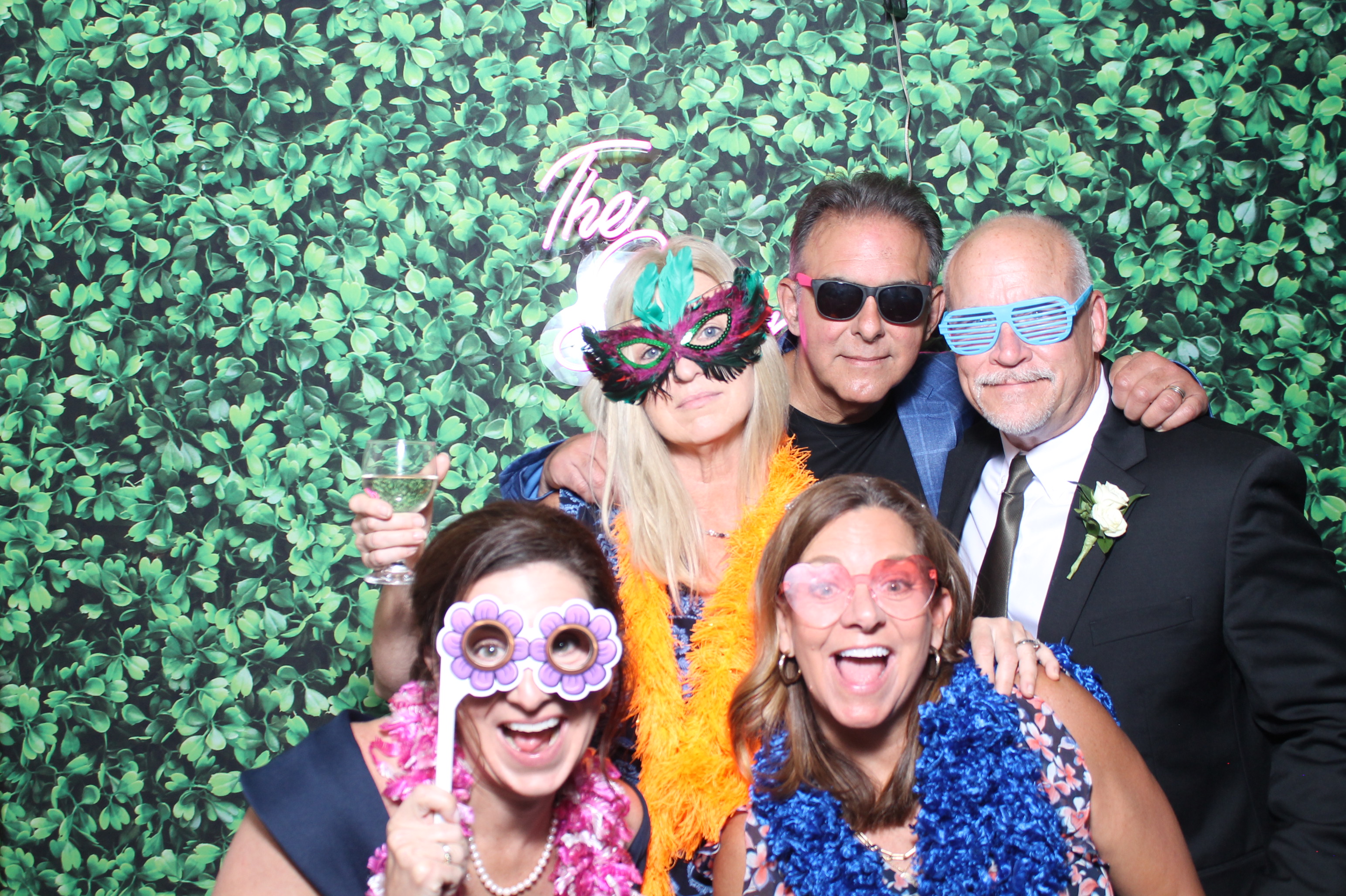 Mr. & Mrs Skinner | View more photos from the event at gallery.photoboothcincy.com/u/PhotoBoothCincy/Mr-Mrs-Skinner