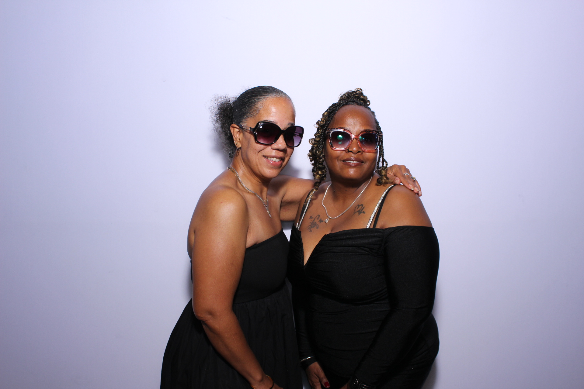 N&D | View more photos from the event at gallery.photoboothcincy.com/u/PhotoBoothCincy/ND