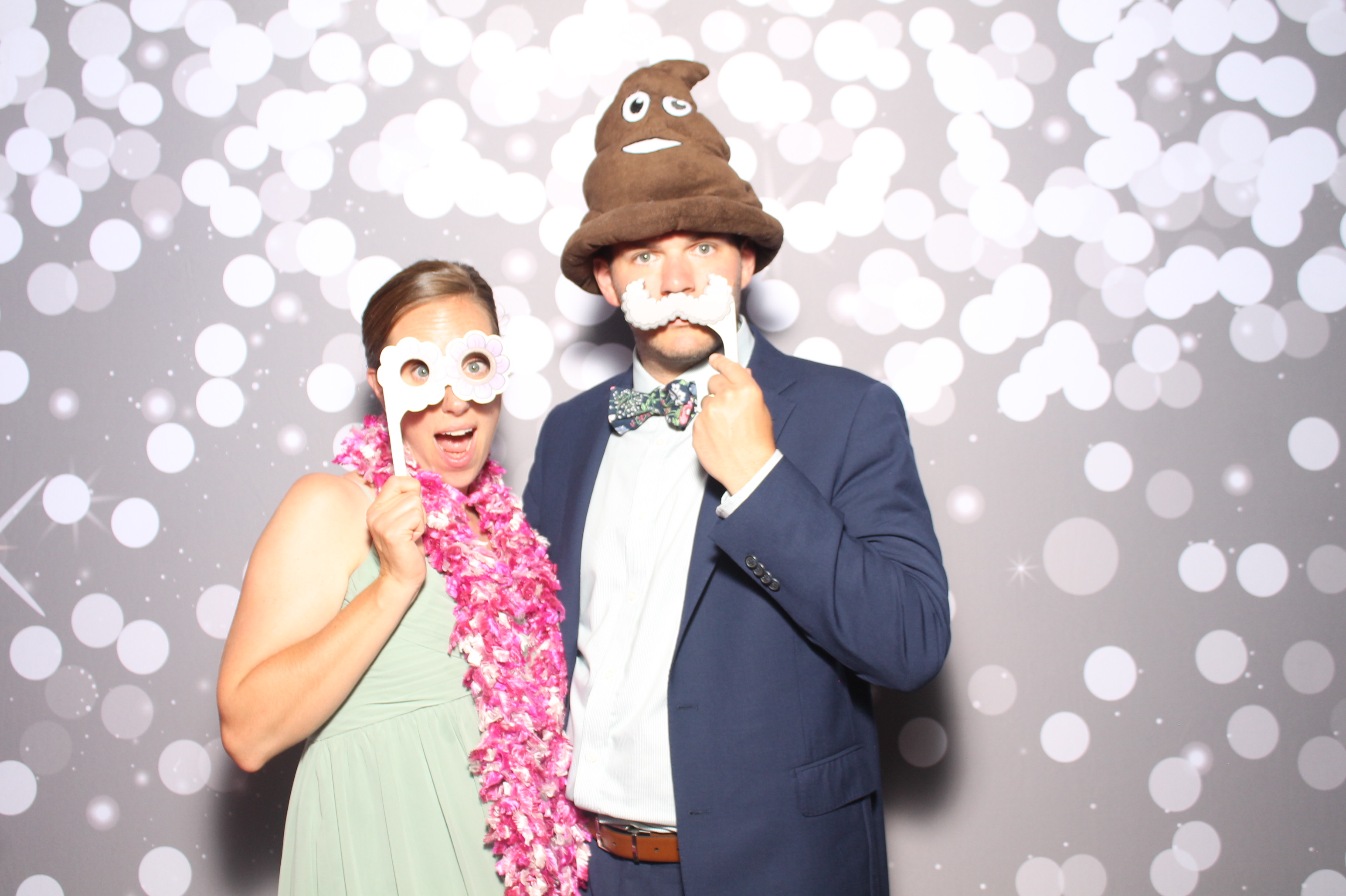 Natalie & Sam | View more photos from the event at gallery.photoboothcincy.com/u/PhotoBoothCincy/Natalie-Sam