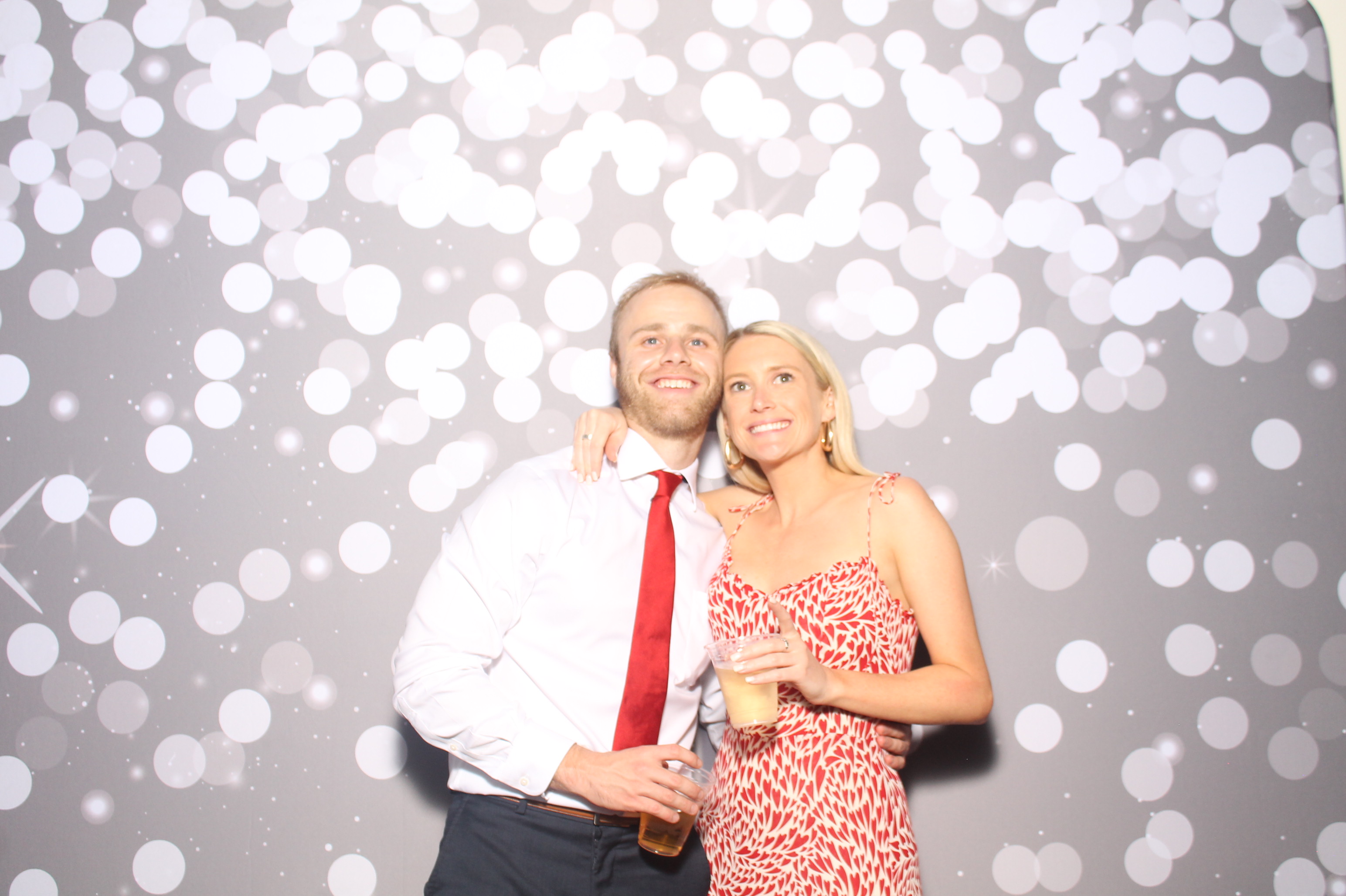 Natalie & Sam | View more photos from the event at gallery.photoboothcincy.com/u/PhotoBoothCincy/Natalie-Sam
