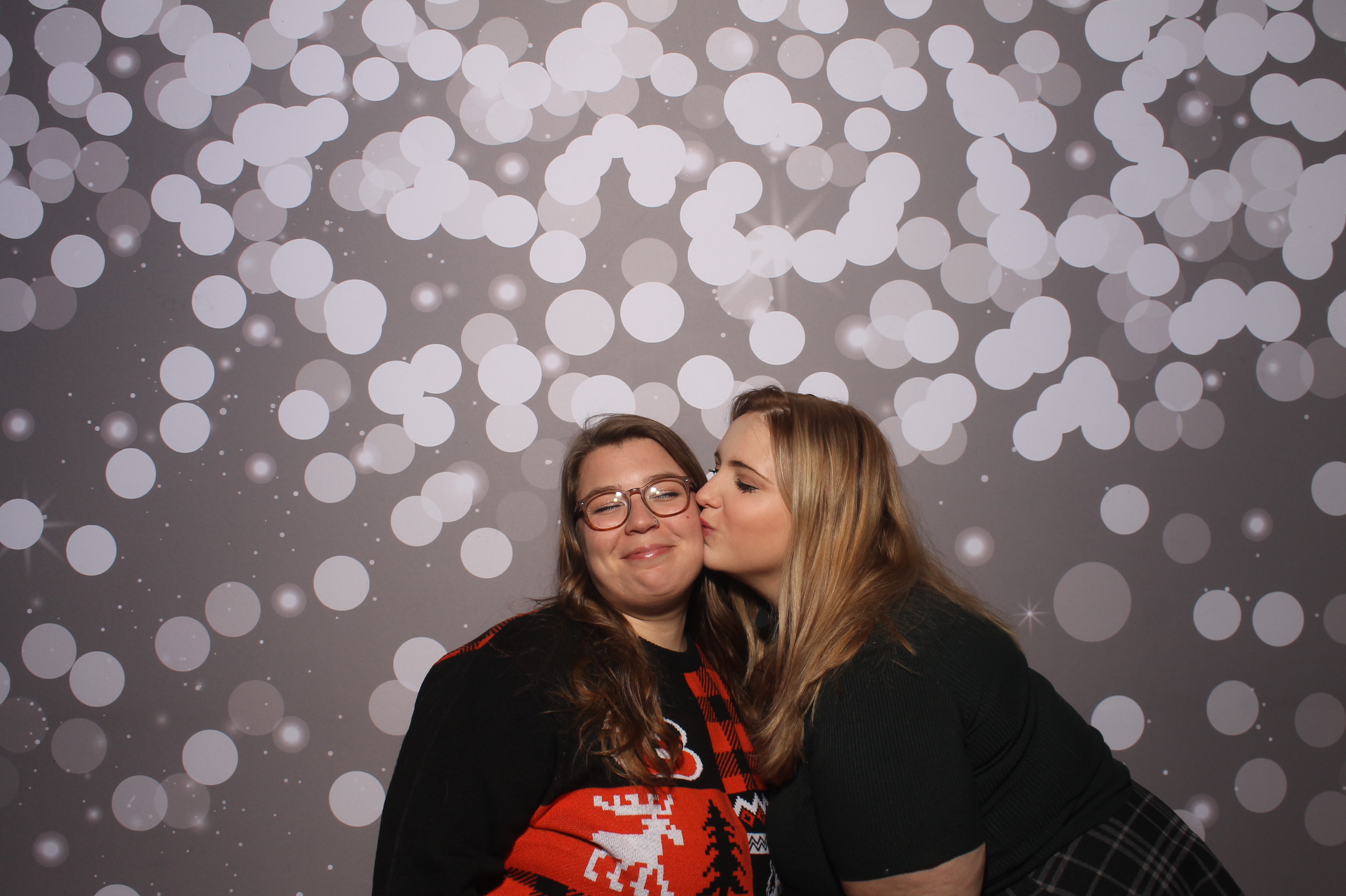 Necco Cincinnati | View more photos from the event at gallery.photoboothcincy.com/u/PhotoBoothCincy/Necco-Cincinnati