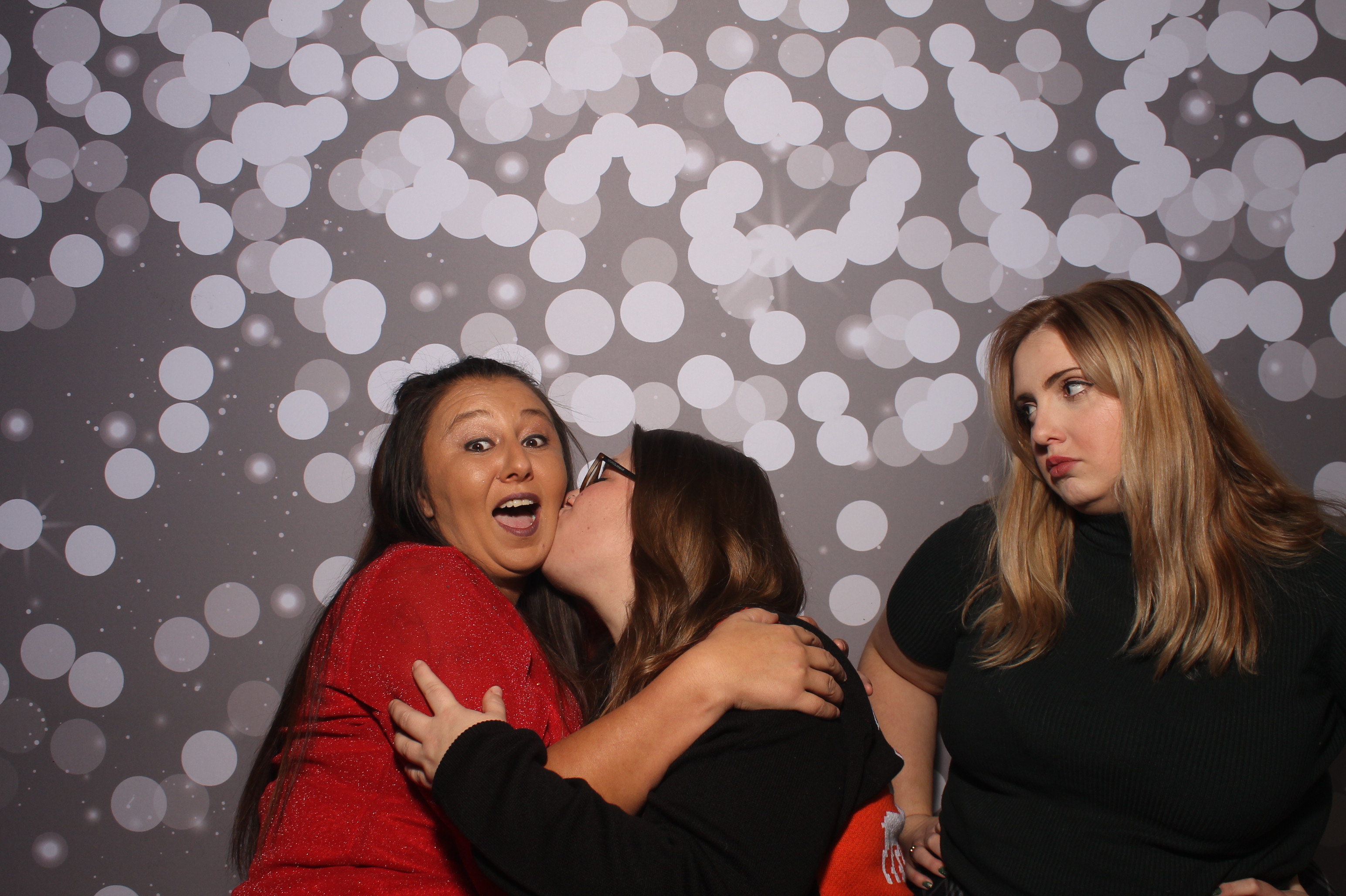 Necco Cincinnati | View more photos from the event at gallery.photoboothcincy.com/u/PhotoBoothCincy/Necco-Cincinnati