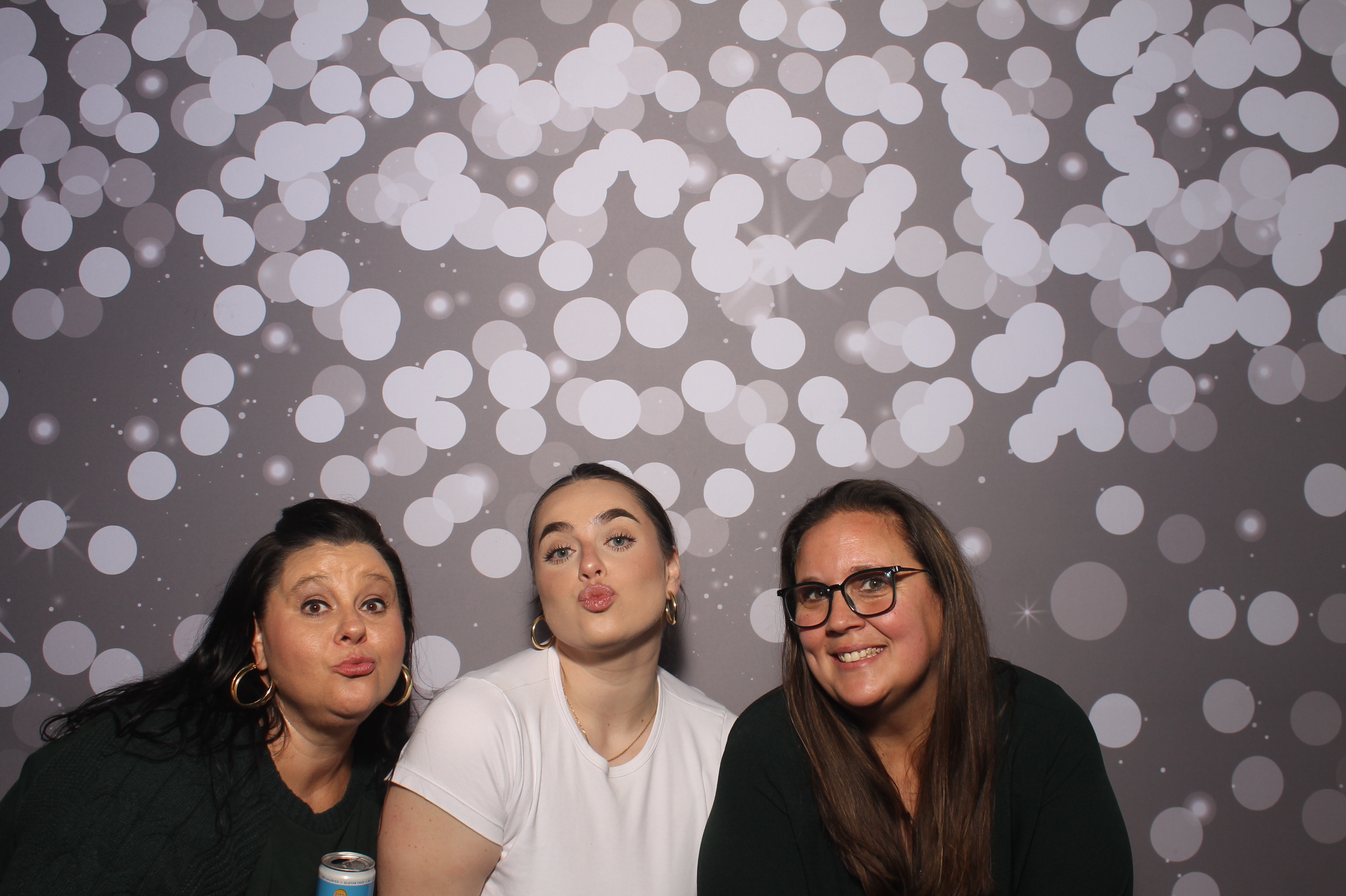 Necco Cincinnati | View more photos from the event at gallery.photoboothcincy.com/u/PhotoBoothCincy/Necco-Cincinnati