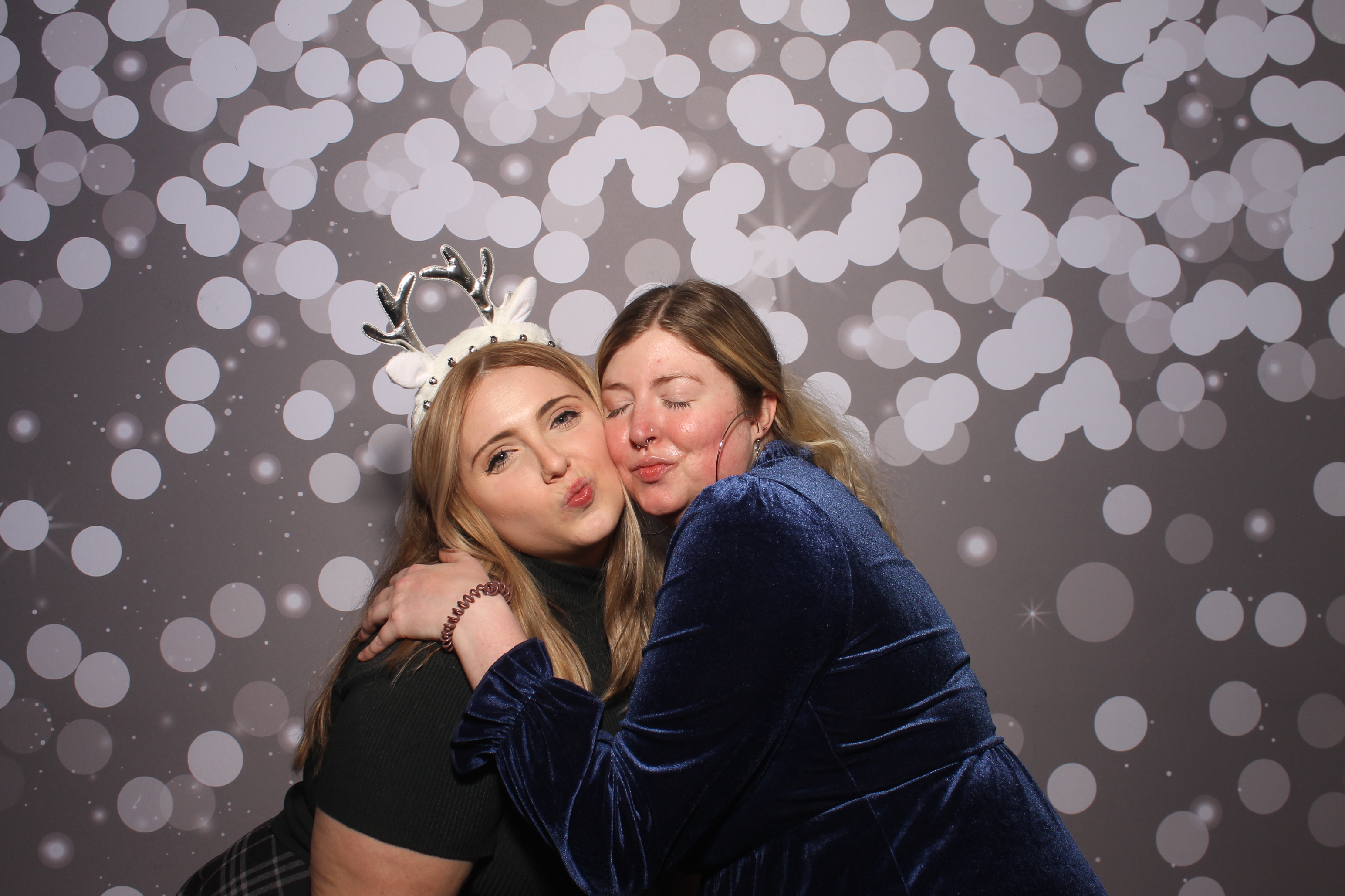 Necco Cincinnati | View more photos from the event at gallery.photoboothcincy.com/u/PhotoBoothCincy/Necco-Cincinnati