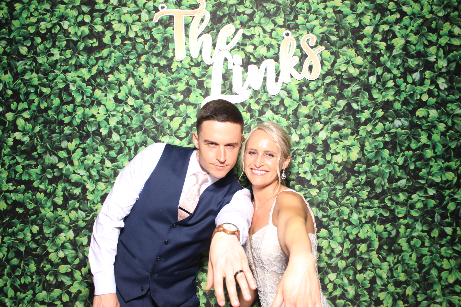 Nicole & Josh Link | View more photos from the event at gallery.photoboothcincy.com/u/PhotoBoothCincy/Nicole-Josh-Link