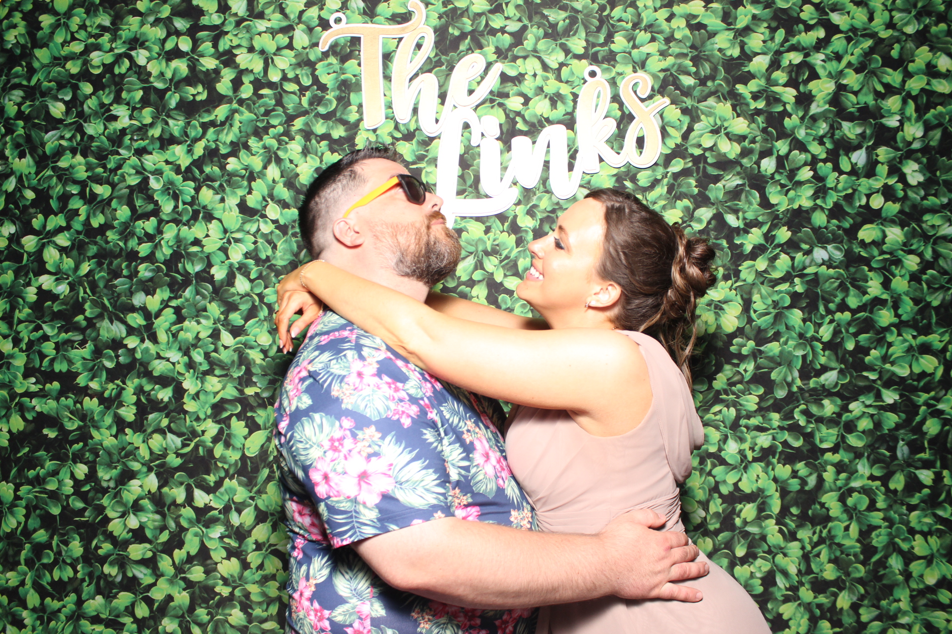 Nicole & Josh Link | View more photos from the event at gallery.photoboothcincy.com/u/PhotoBoothCincy/Nicole-Josh-Link