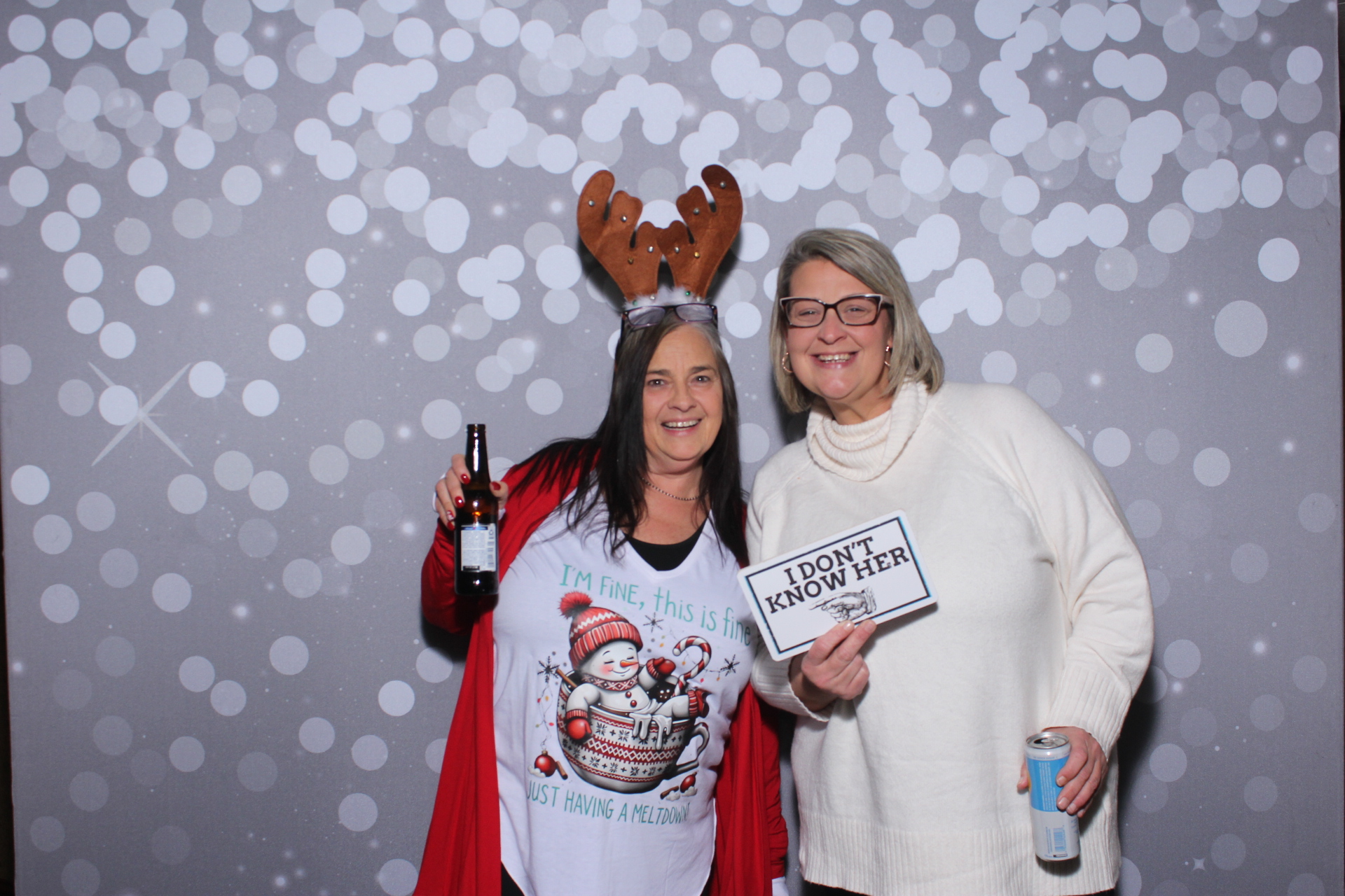 Nieman Plumbing Christmas Party | View more photos from the event at gallery.photoboothcincy.com/u/PhotoBoothCincy/Nieman-Plumbing-Christmas-Party