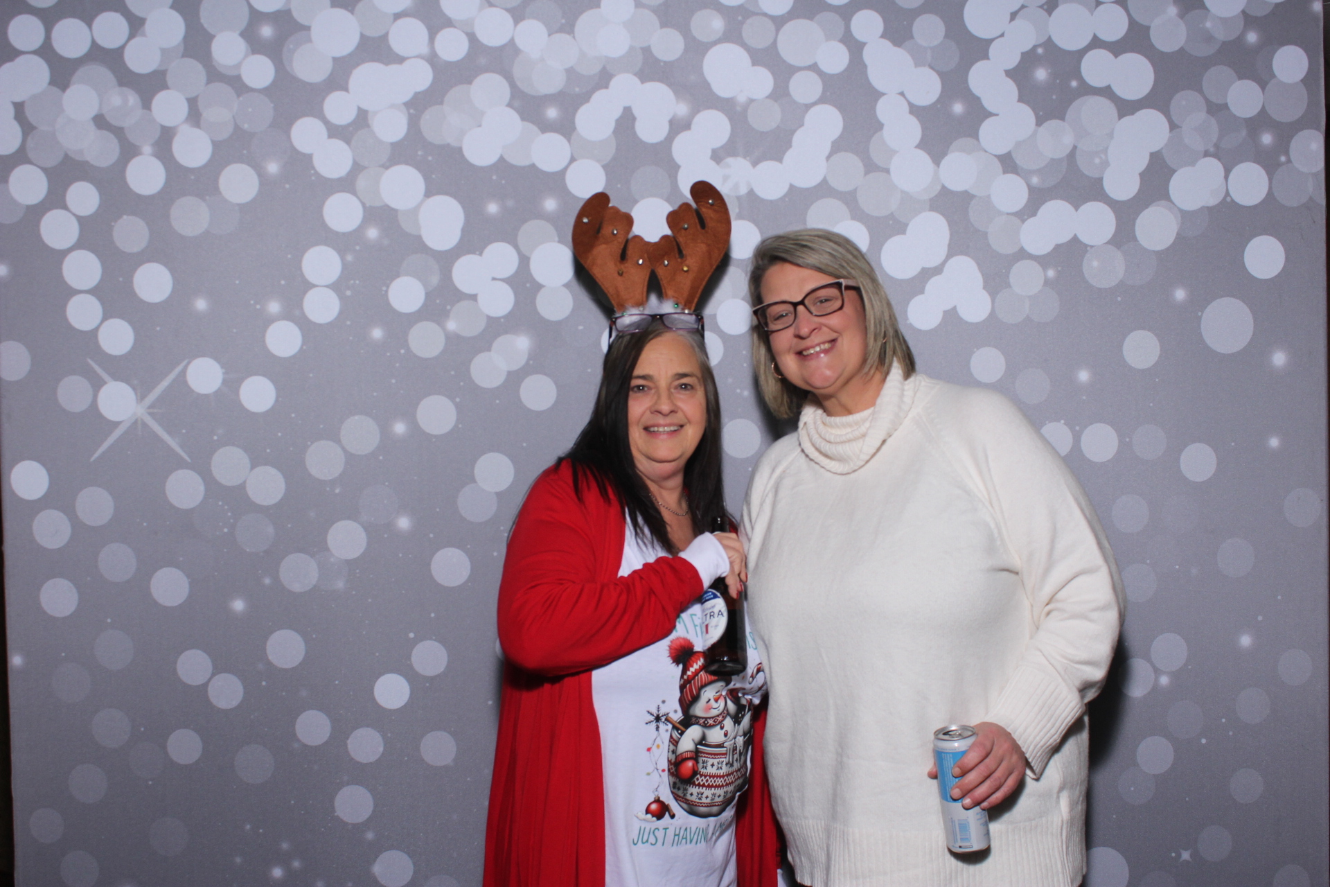 Nieman Plumbing Christmas Party | View more photos from the event at gallery.photoboothcincy.com/u/PhotoBoothCincy/Nieman-Plumbing-Christmas-Party