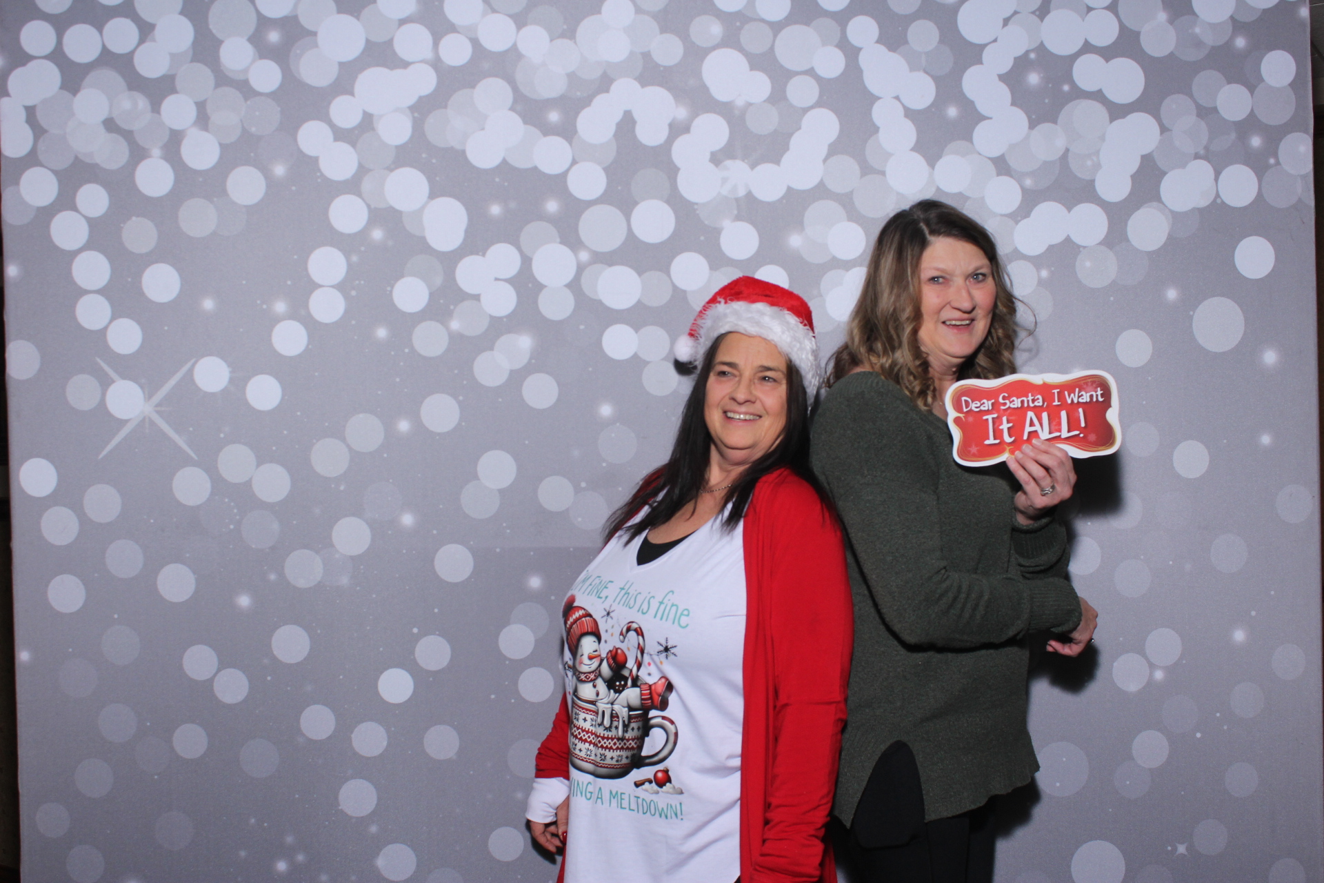 Nieman Plumbing Christmas Party | View more photos from the event at gallery.photoboothcincy.com/u/PhotoBoothCincy/Nieman-Plumbing-Christmas-Party