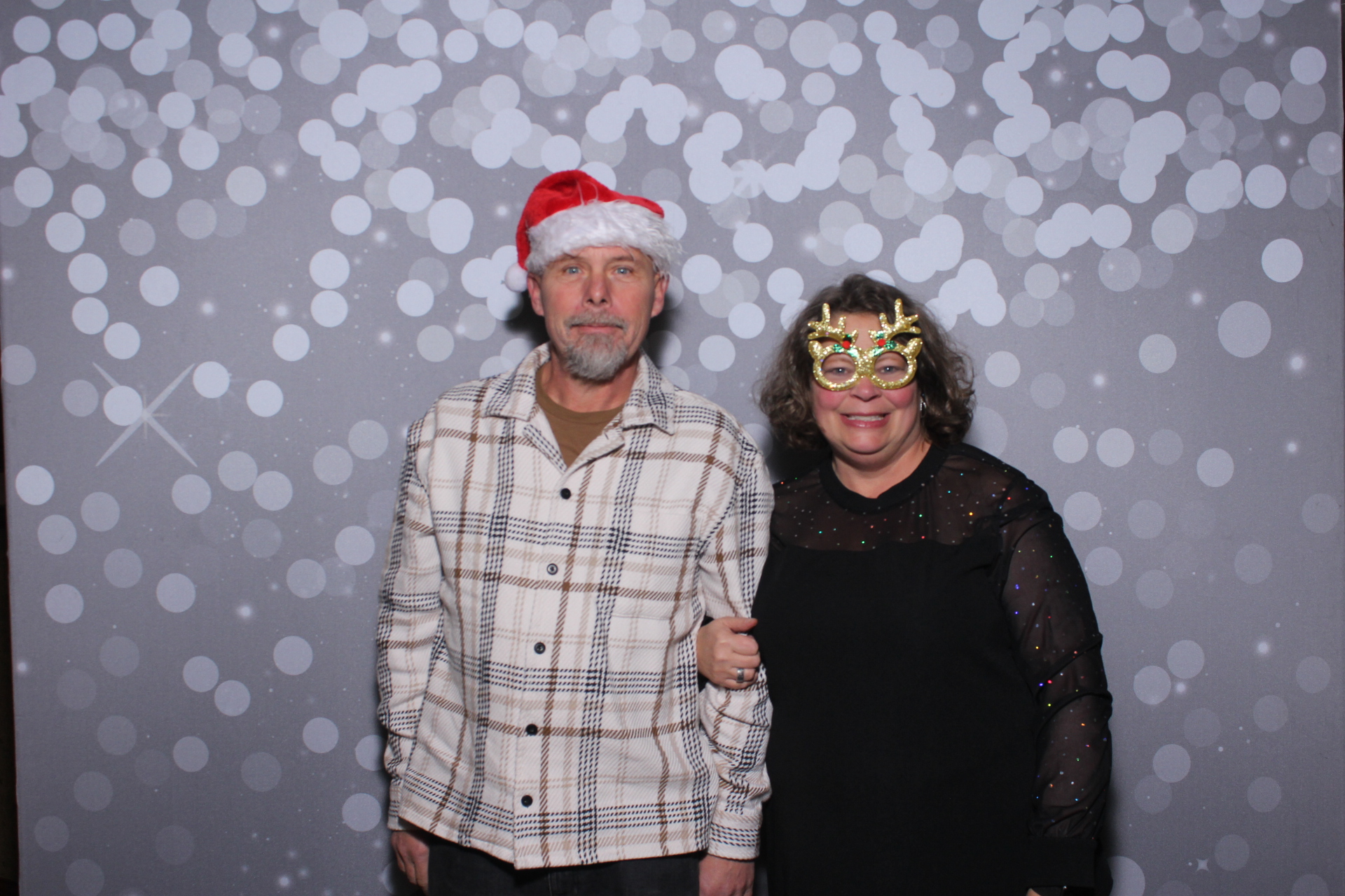 Nieman Plumbing Christmas Party | View more photos from the event at gallery.photoboothcincy.com/u/PhotoBoothCincy/Nieman-Plumbing-Christmas-Party