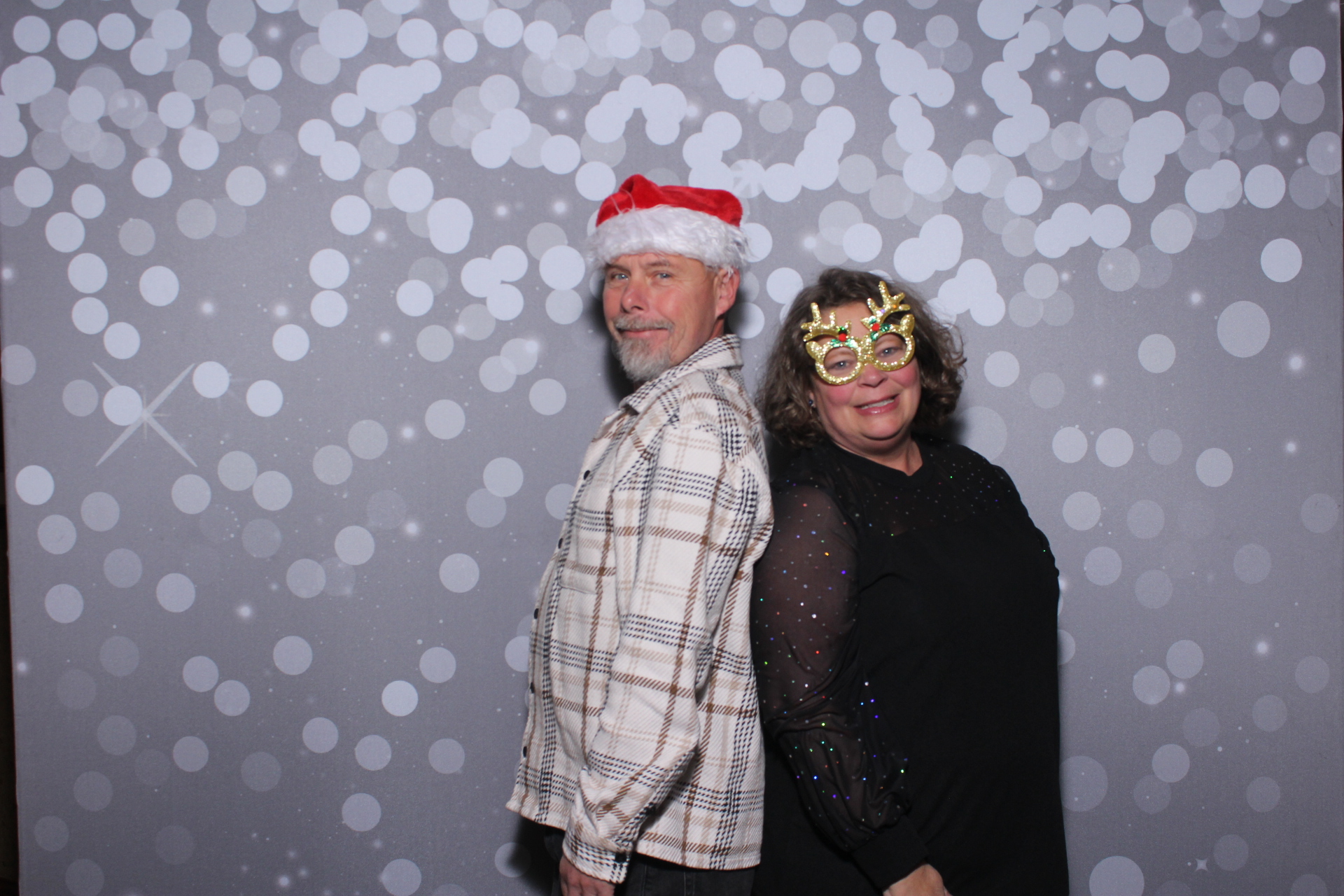 Nieman Plumbing Christmas Party | View more photos from the event at gallery.photoboothcincy.com/u/PhotoBoothCincy/Nieman-Plumbing-Christmas-Party