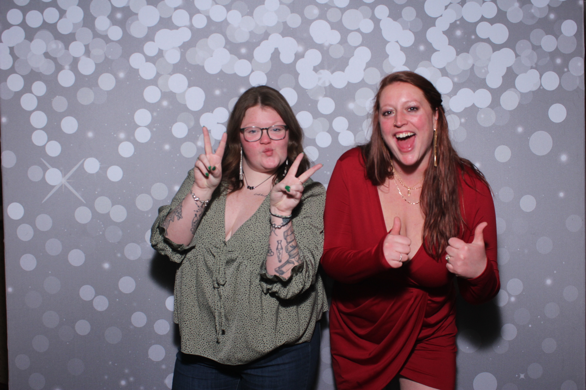 Nieman Plumbing Christmas Party | View more photos from the event at gallery.photoboothcincy.com/u/PhotoBoothCincy/Nieman-Plumbing-Christmas-Party