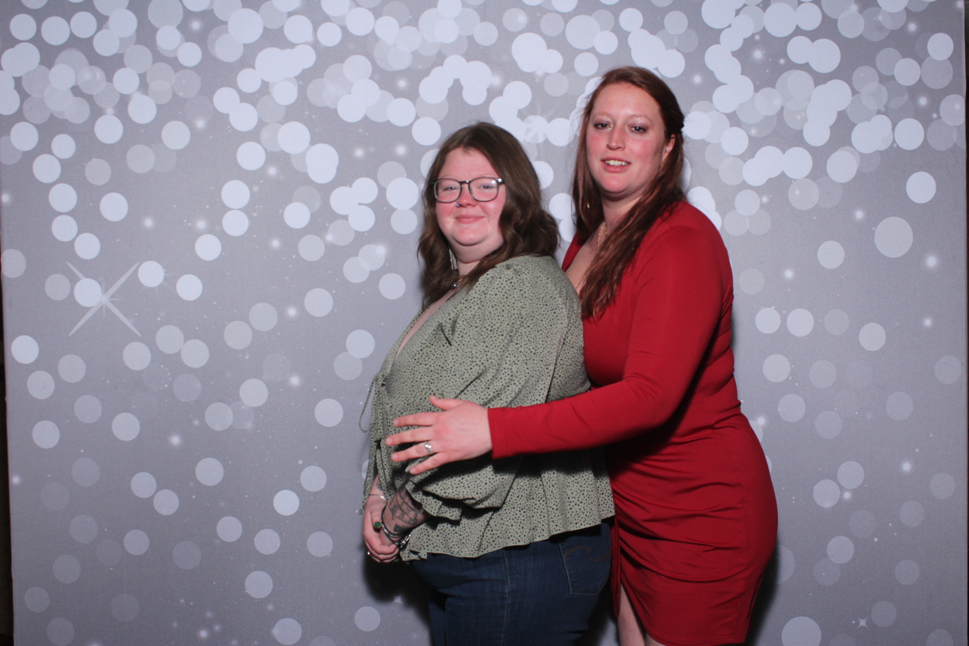 Nieman Plumbing Christmas Party | View more photos from the event at gallery.photoboothcincy.com/u/PhotoBoothCincy/Nieman-Plumbing-Christmas-Party
