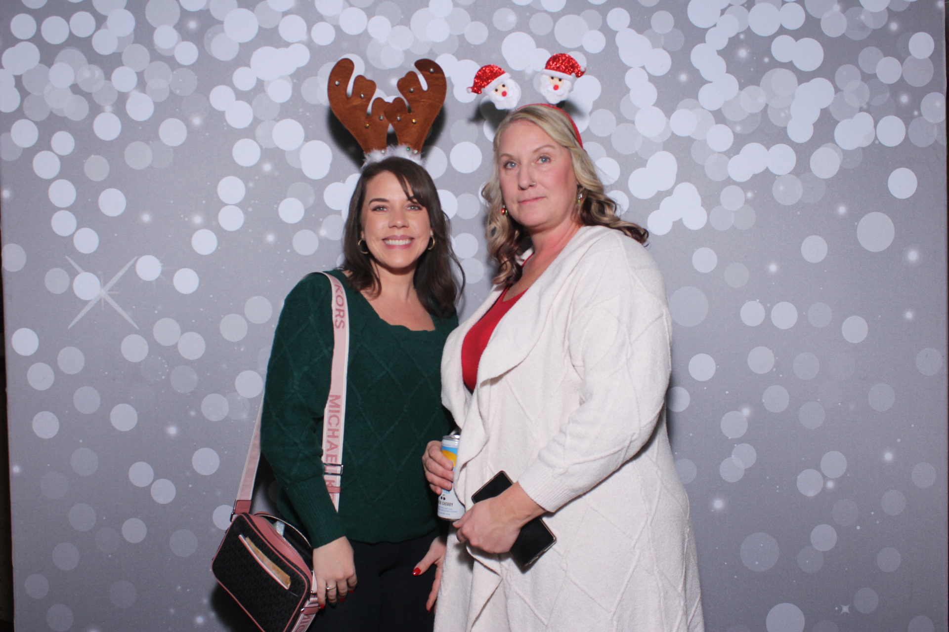 Nieman Plumbing Christmas Party | View more photos from the event at gallery.photoboothcincy.com/u/PhotoBoothCincy/Nieman-Plumbing-Christmas-Party