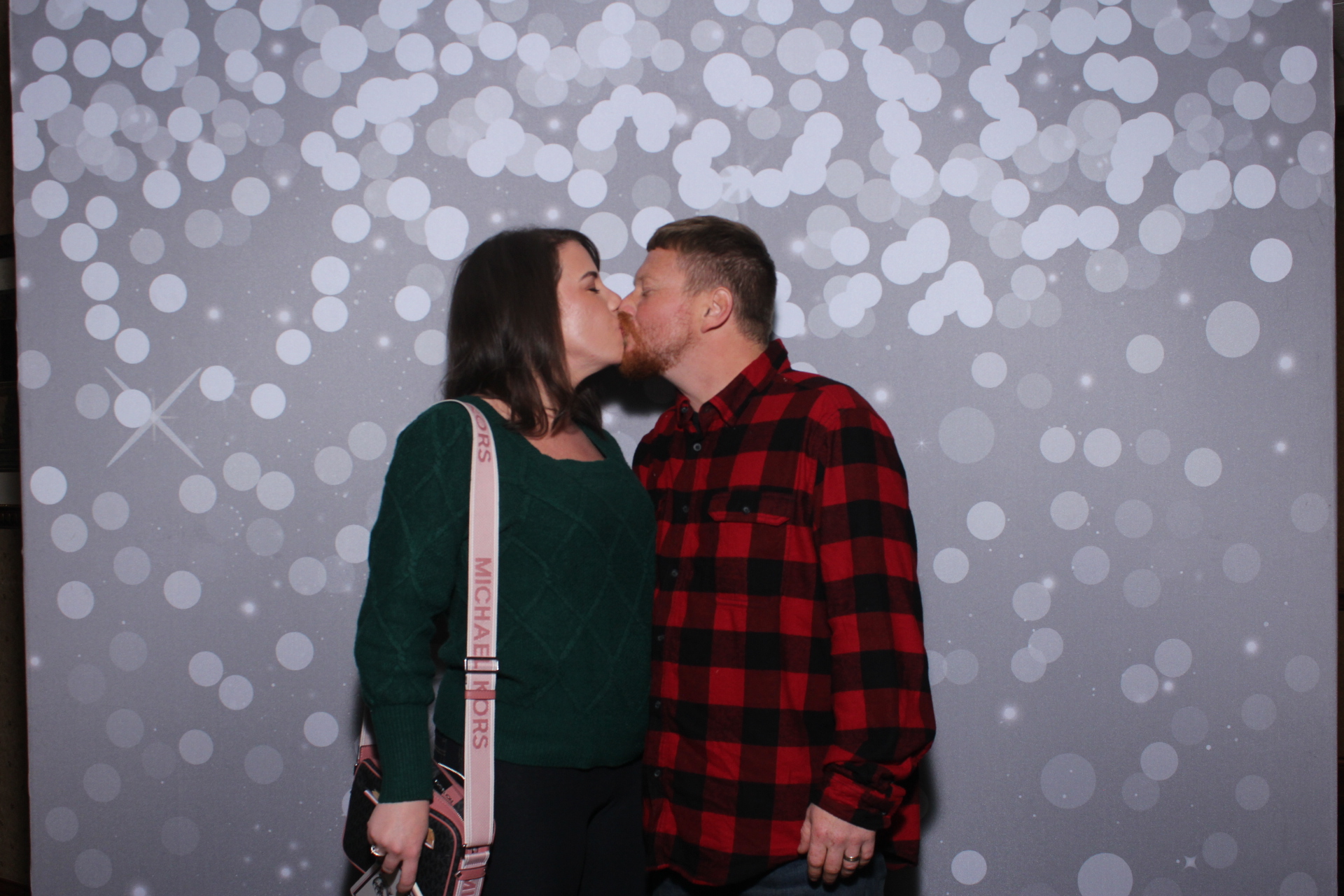 Nieman Plumbing Christmas Party | View more photos from the event at gallery.photoboothcincy.com/u/PhotoBoothCincy/Nieman-Plumbing-Christmas-Party