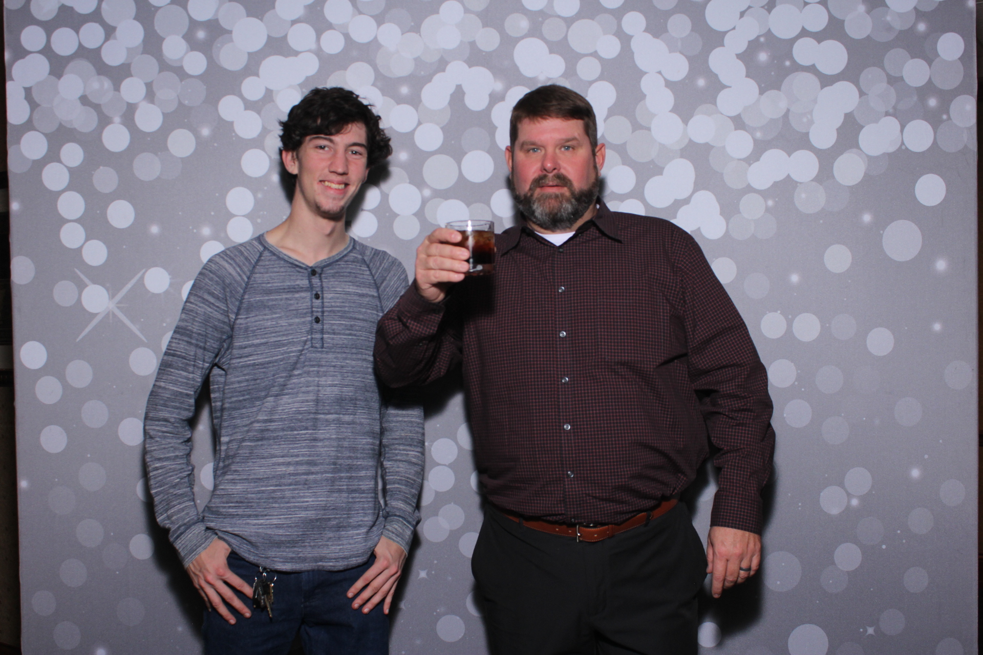 Nieman Plumbing Christmas Party | View more photos from the event at gallery.photoboothcincy.com/u/PhotoBoothCincy/Nieman-Plumbing-Christmas-Party