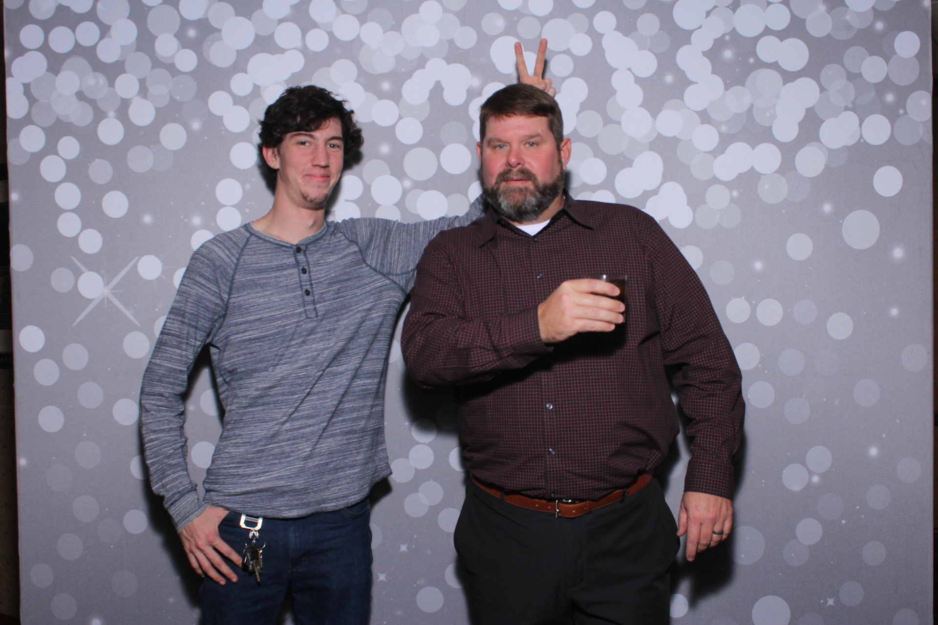 Nieman Plumbing Christmas Party | View more photos from the event at gallery.photoboothcincy.com/u/PhotoBoothCincy/Nieman-Plumbing-Christmas-Party