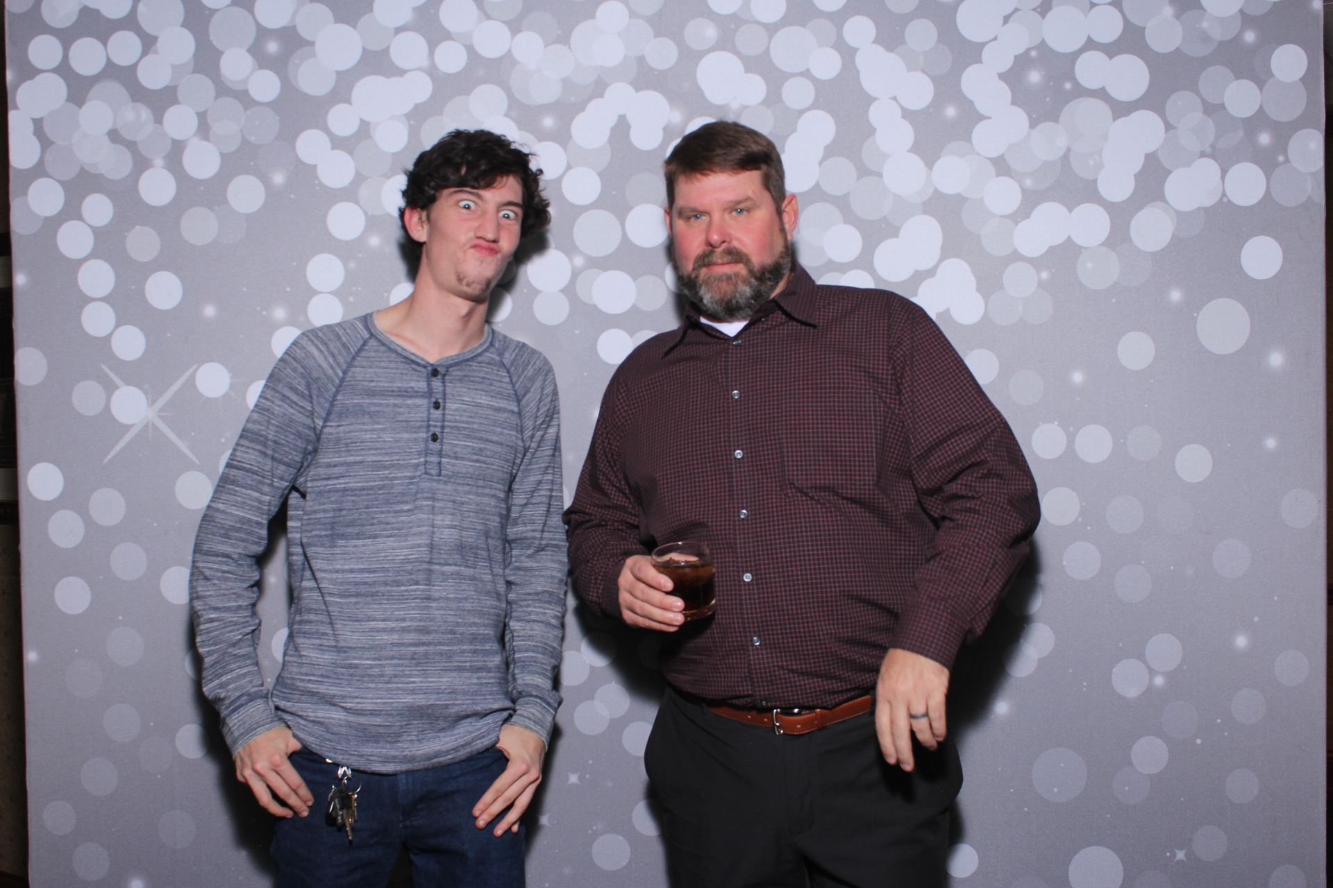 Nieman Plumbing Christmas Party | View more photos from the event at gallery.photoboothcincy.com/u/PhotoBoothCincy/Nieman-Plumbing-Christmas-Party