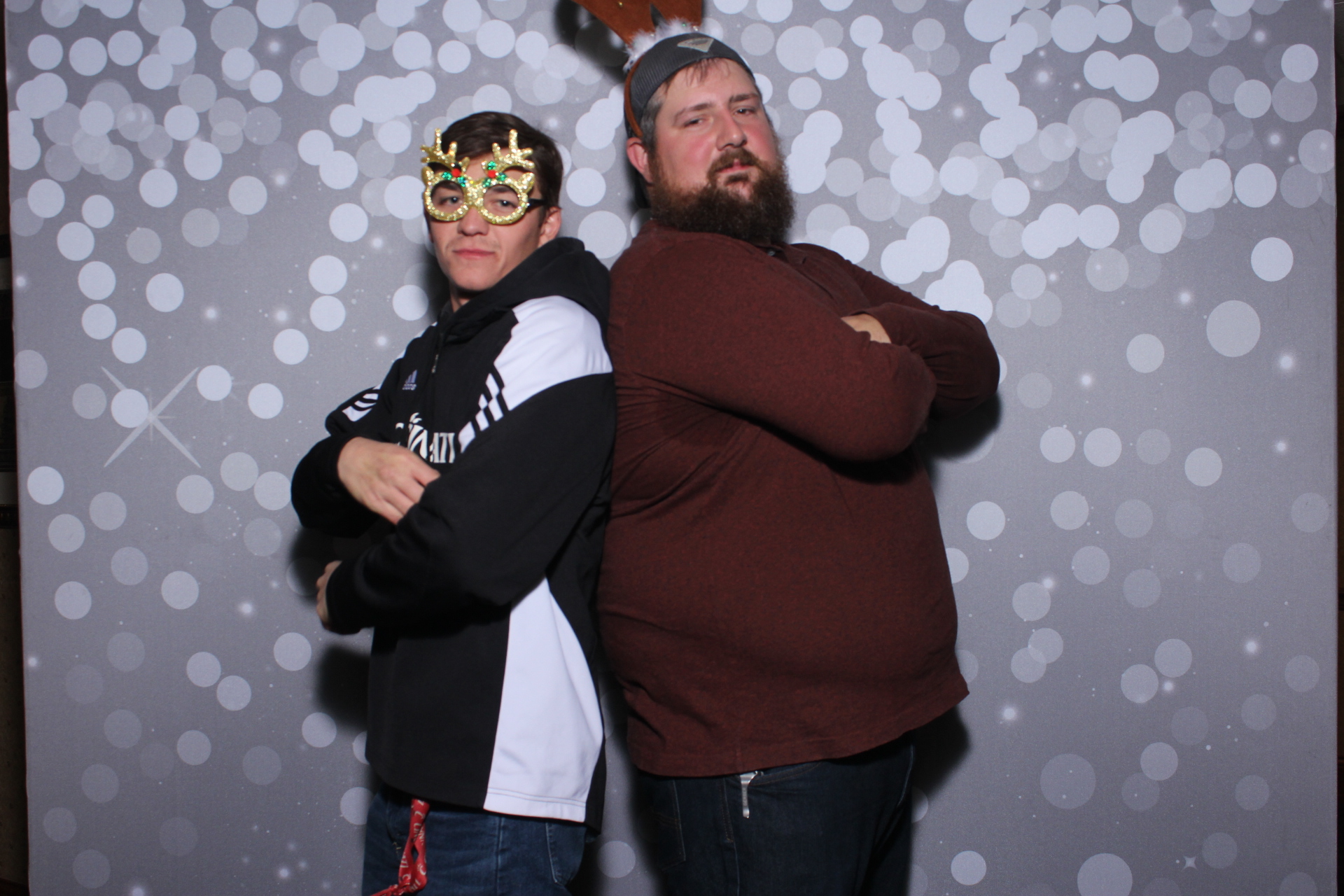 Nieman Plumbing Christmas Party | View more photos from the event at gallery.photoboothcincy.com/u/PhotoBoothCincy/Nieman-Plumbing-Christmas-Party