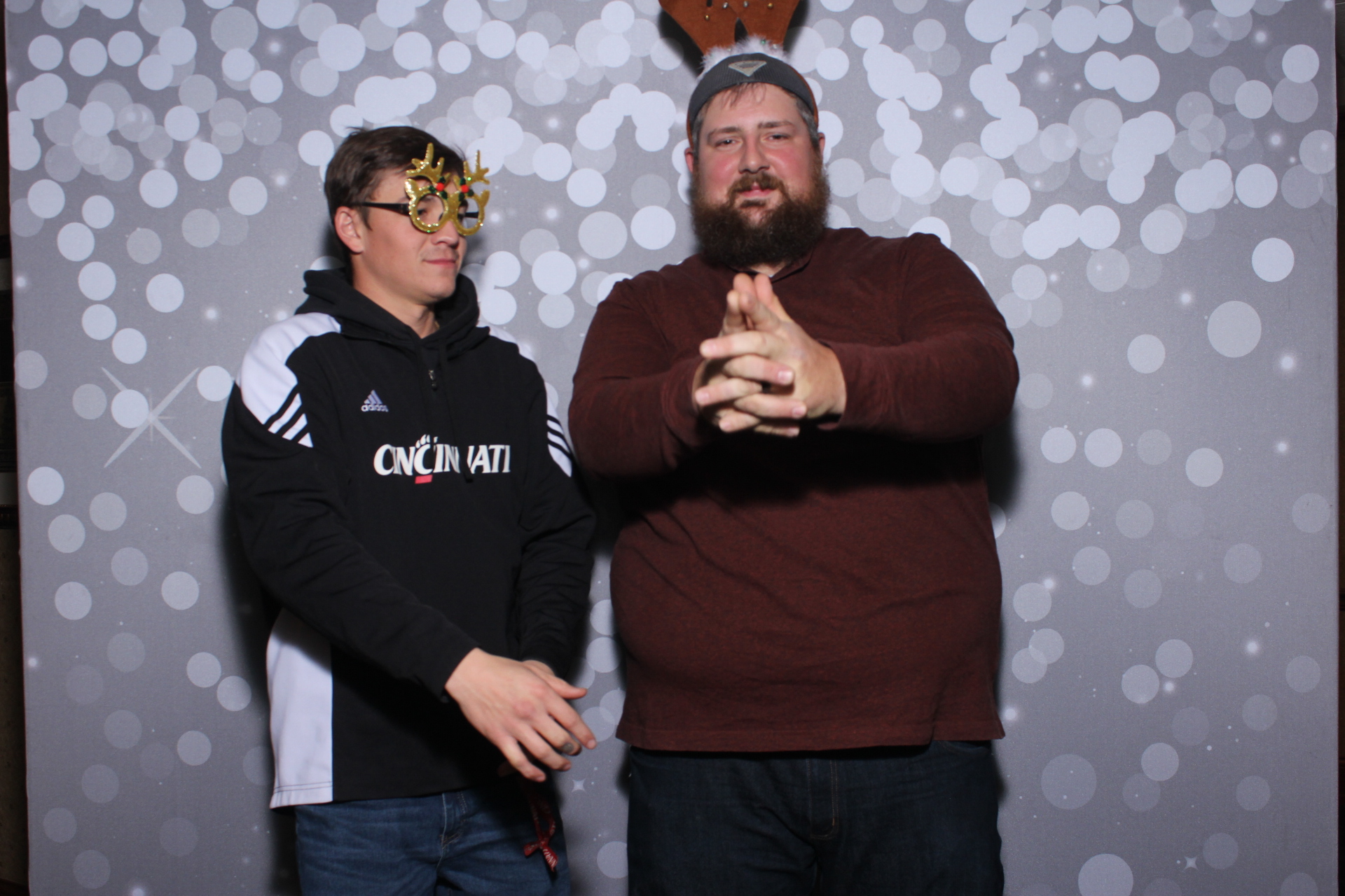 Nieman Plumbing Christmas Party | View more photos from the event at gallery.photoboothcincy.com/u/PhotoBoothCincy/Nieman-Plumbing-Christmas-Party