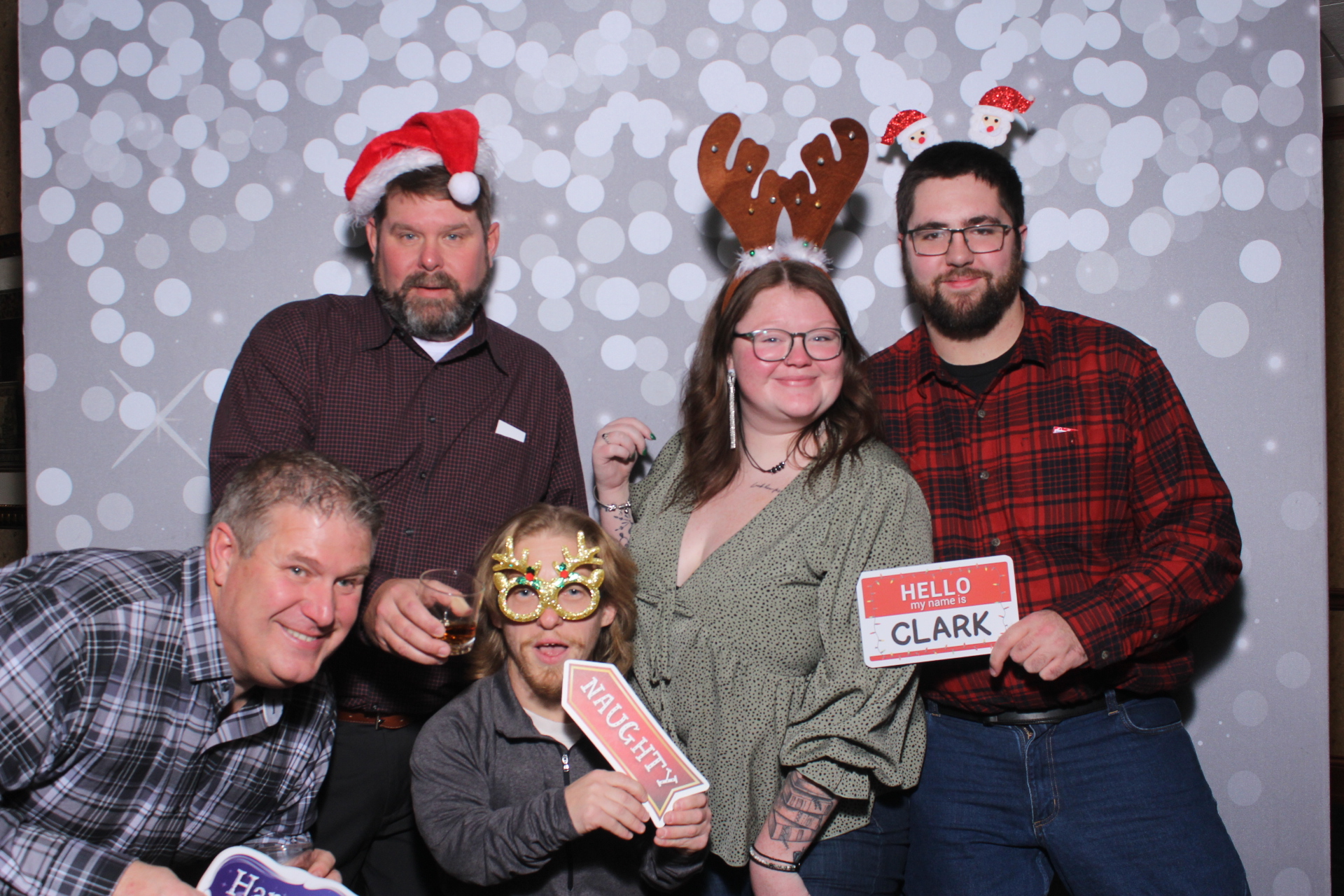 Nieman Plumbing Christmas Party | View more photos from the event at gallery.photoboothcincy.com/u/PhotoBoothCincy/Nieman-Plumbing-Christmas-Party