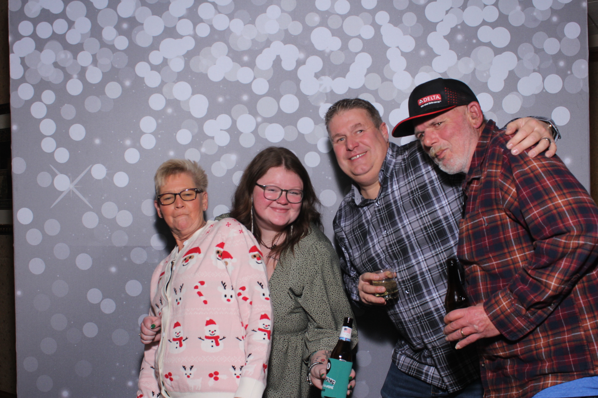 Nieman Plumbing Christmas Party | View more photos from the event at gallery.photoboothcincy.com/u/PhotoBoothCincy/Nieman-Plumbing-Christmas-Party