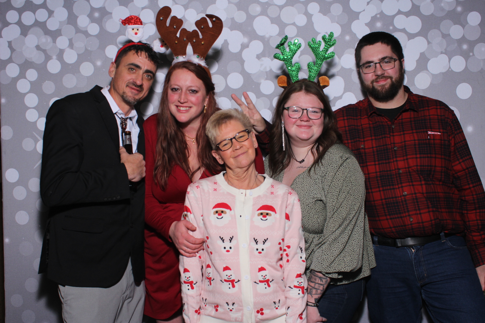 Nieman Plumbing Christmas Party | View more photos from the event at gallery.photoboothcincy.com/u/PhotoBoothCincy/Nieman-Plumbing-Christmas-Party
