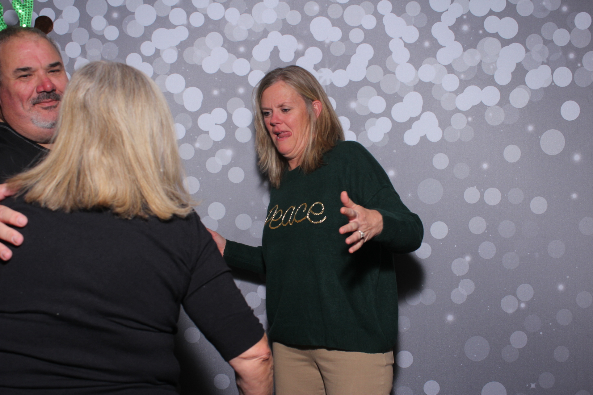 Nieman Plumbing Christmas Party | View more photos from the event at gallery.photoboothcincy.com/u/PhotoBoothCincy/Nieman-Plumbing-Christmas-Party