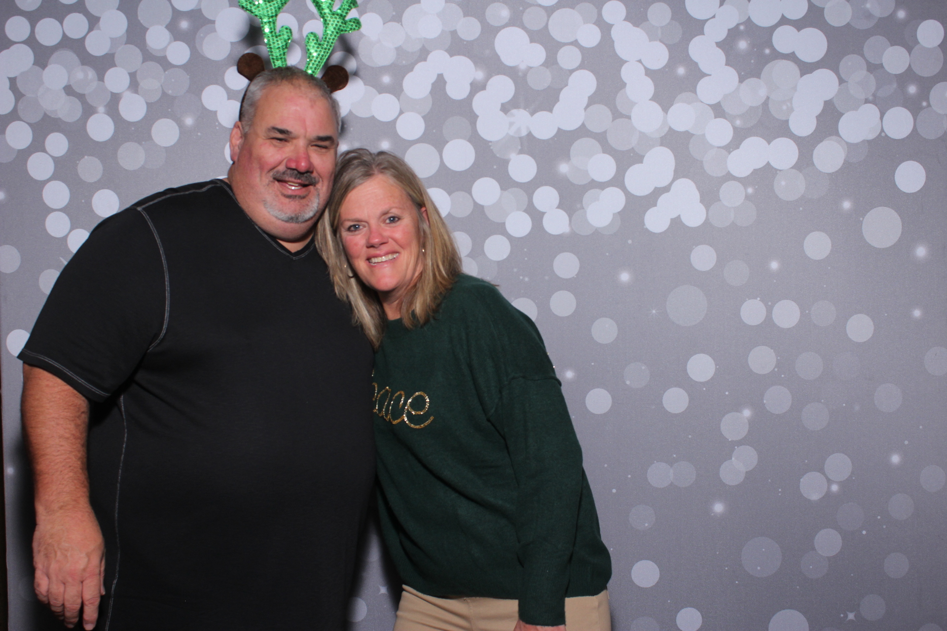 Nieman Plumbing Christmas Party | View more photos from the event at gallery.photoboothcincy.com/u/PhotoBoothCincy/Nieman-Plumbing-Christmas-Party