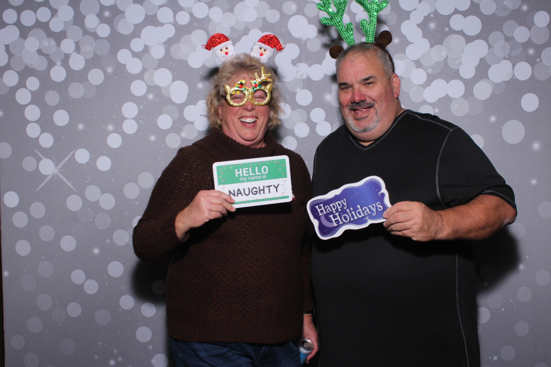 Nieman Plumbing Christmas Party | View more photos from the event at gallery.photoboothcincy.com/u/PhotoBoothCincy/Nieman-Plumbing-Christmas-Party
