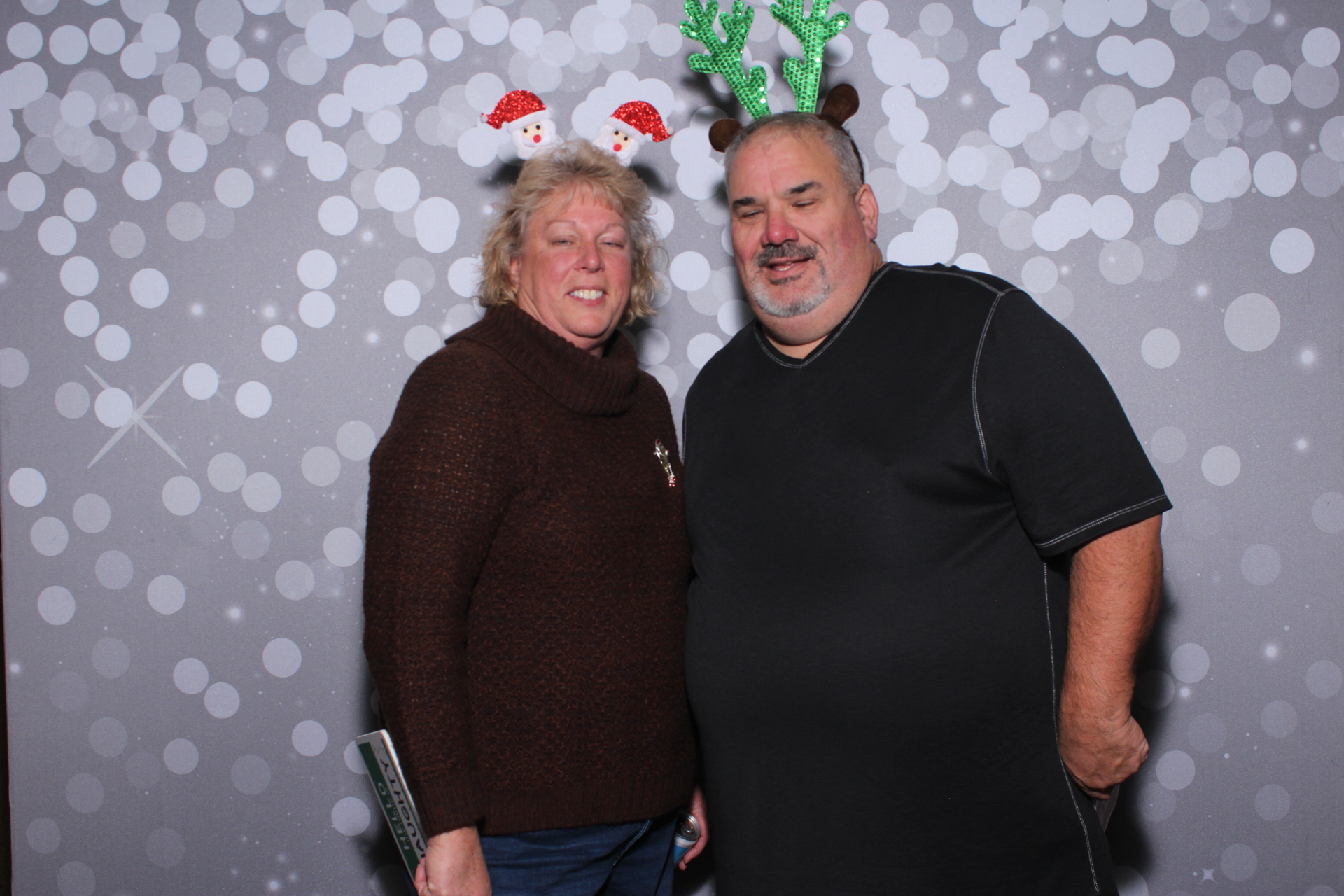 Nieman Plumbing Christmas Party | View more photos from the event at gallery.photoboothcincy.com/u/PhotoBoothCincy/Nieman-Plumbing-Christmas-Party