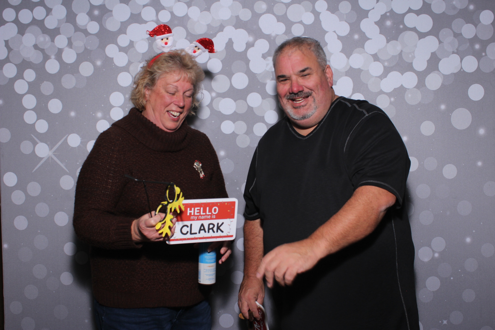 Nieman Plumbing Christmas Party | View more photos from the event at gallery.photoboothcincy.com/u/PhotoBoothCincy/Nieman-Plumbing-Christmas-Party