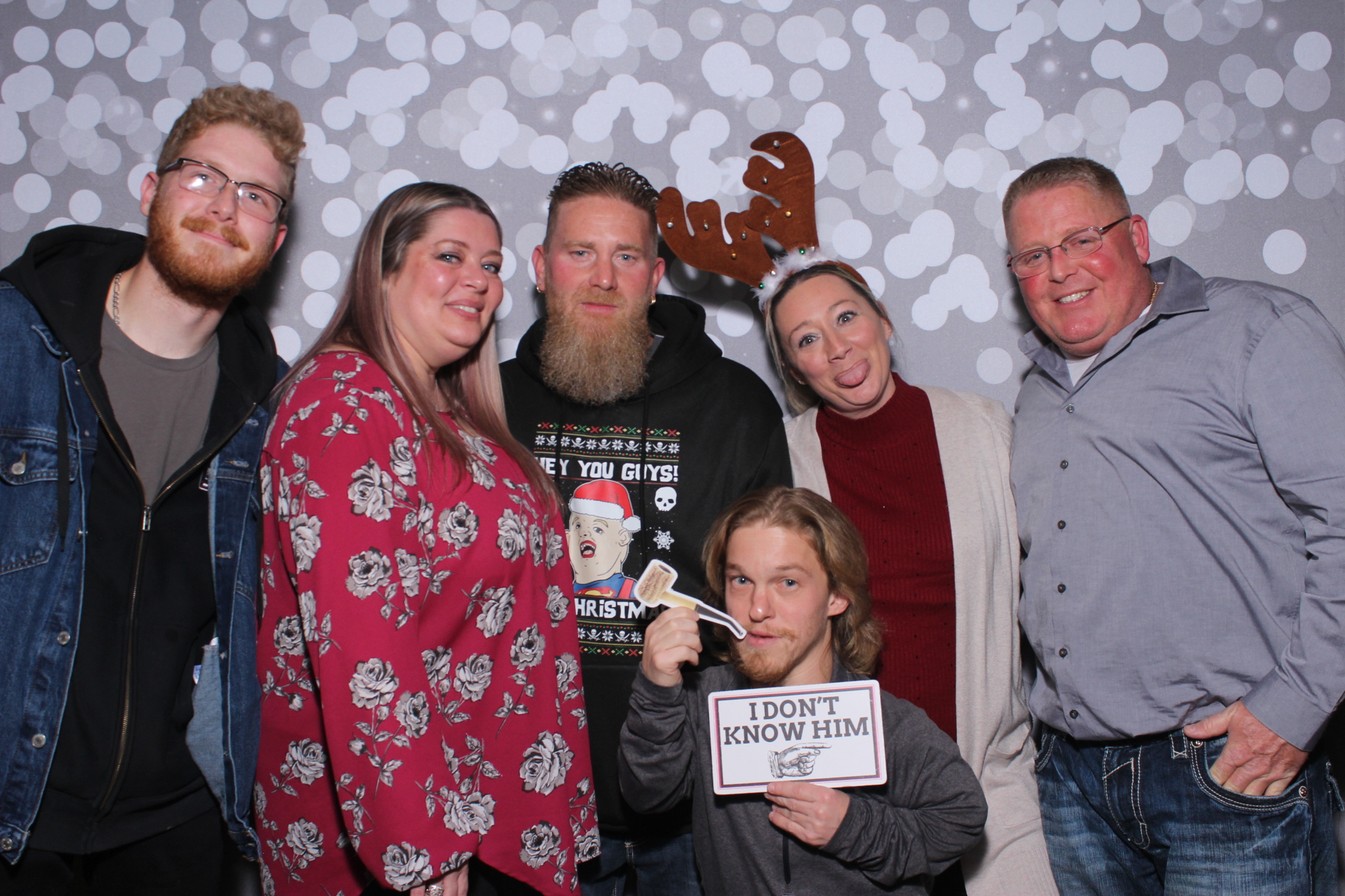 Nieman Plumbing Christmas Party | View more photos from the event at gallery.photoboothcincy.com/u/PhotoBoothCincy/Nieman-Plumbing-Christmas-Party